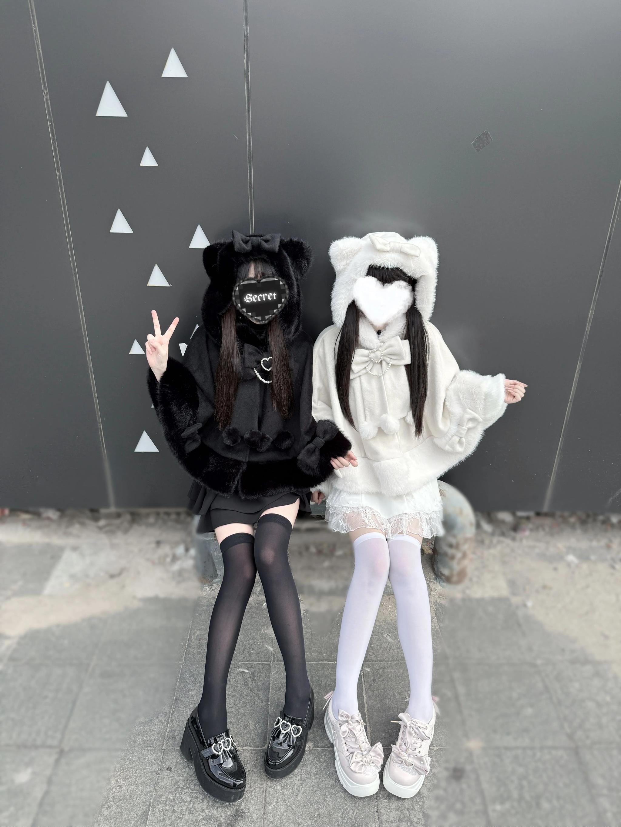 Jirai Kei cat ear hooded plush cape detachable heart crystal bow system customization styling options