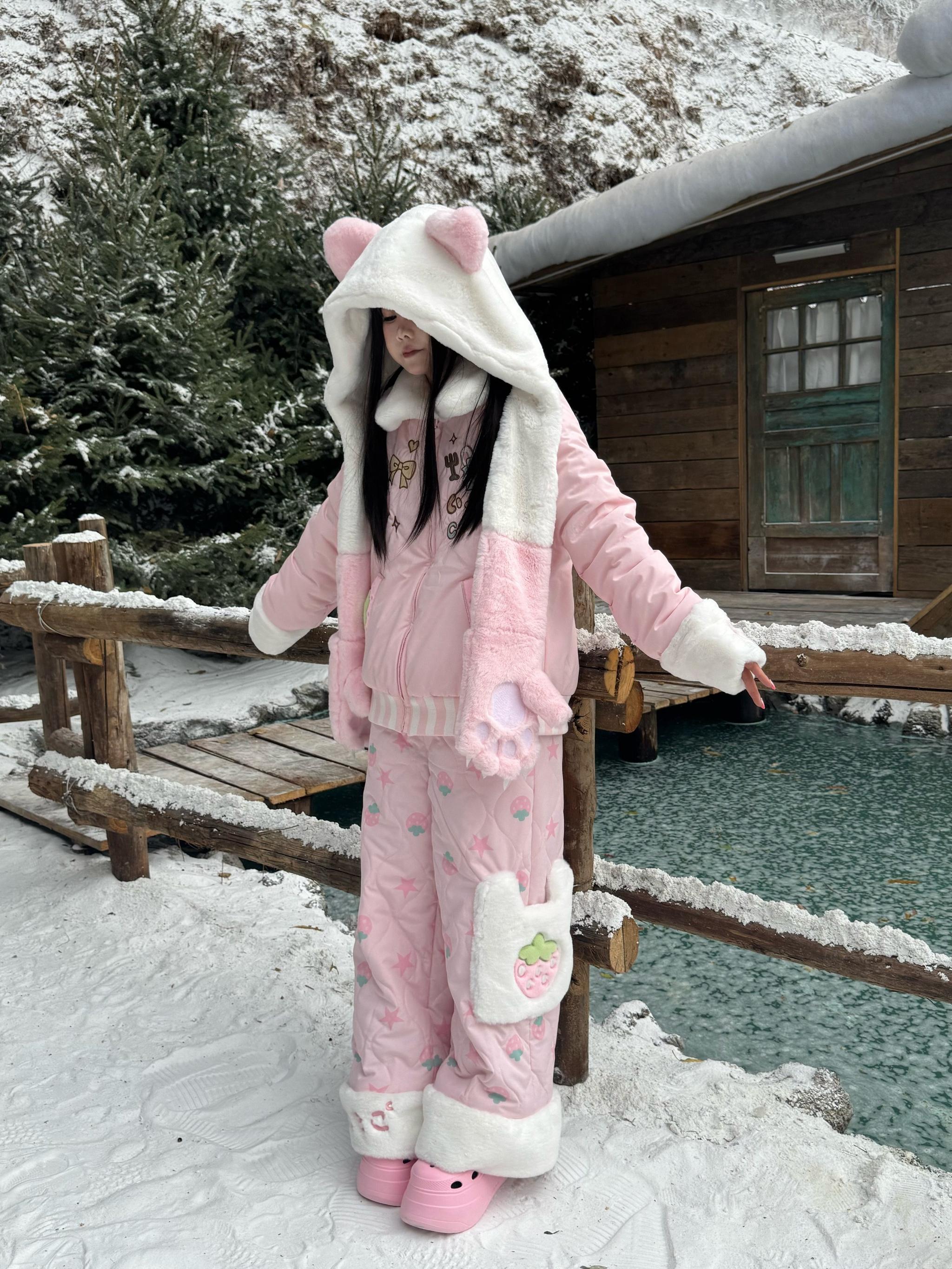 Pink Jirai Kei strawberry padded winter coat swatch showing material texture, quilted padding, polyester construction, and color tone accuracy