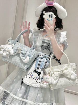 pastel tone lolita tote jirai kei bag front selfie view with bow decoration plush toy charm fluffy ear hair clip