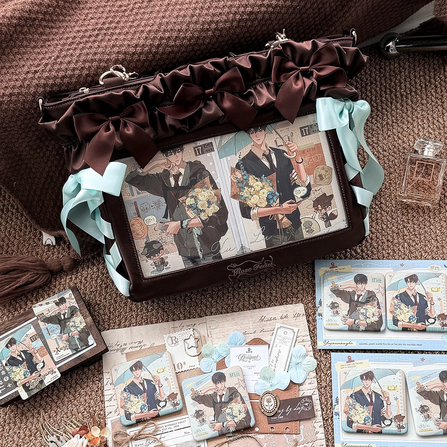 Jirai Kei itabag aesthetic flat lay showing styled product photography with complementary Lolita fashion accessories