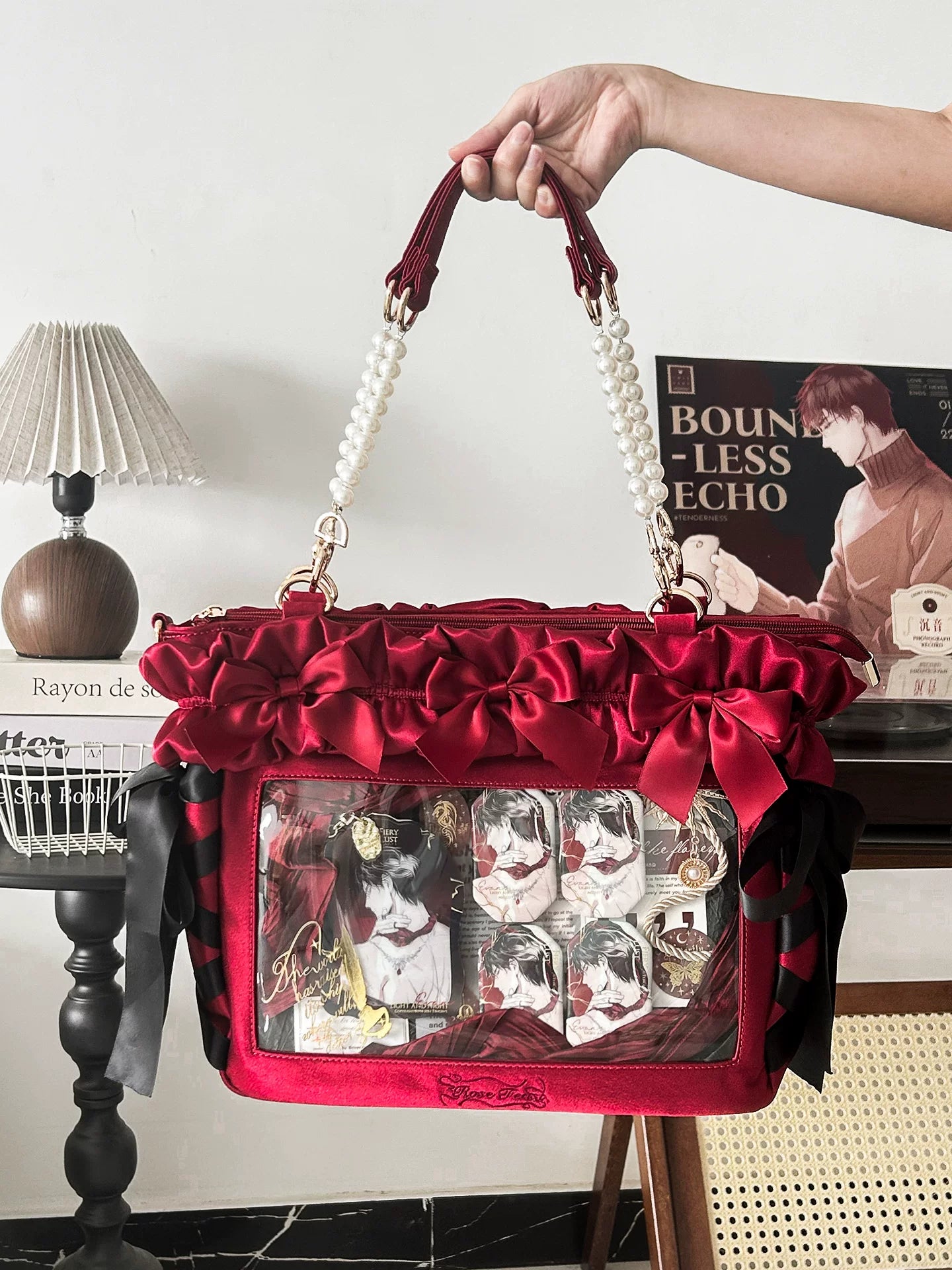 Jirai Kei itabag corner detail showing protective reinforcement stitching durability and seam quality construction