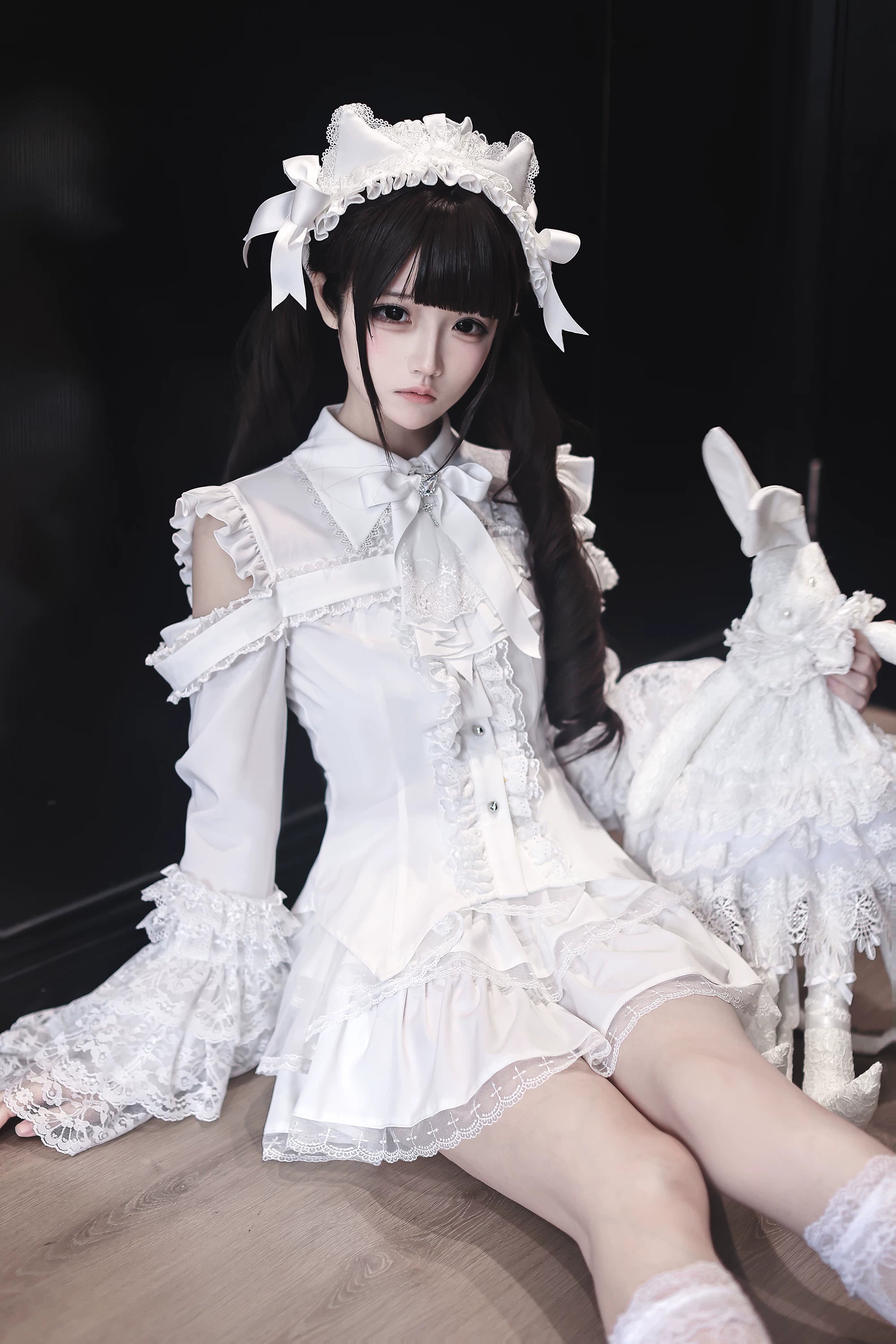 Gothic lolita set air dry cool environment storage flat hanging preservation fabric care guide