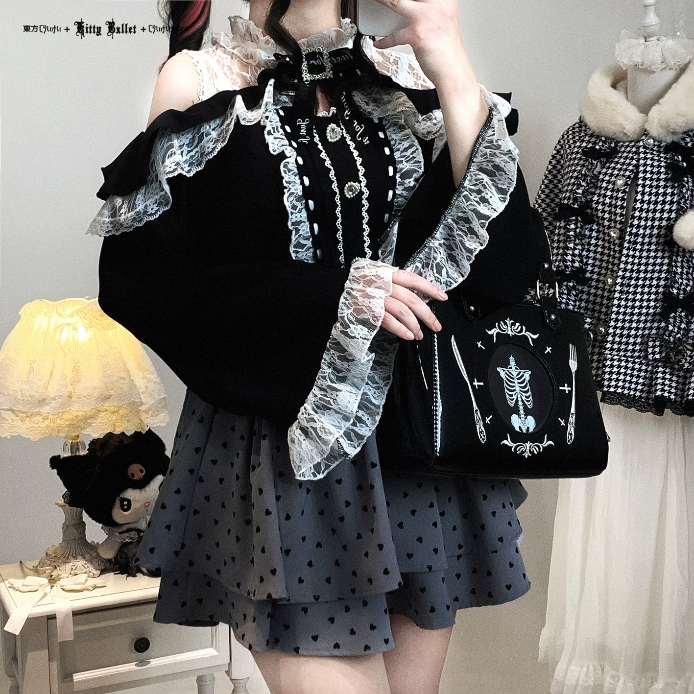Black Lace Cold-Shoulder Jirai Kei Blouse with Ruffled Sleeves - Front Selfie Model Styling