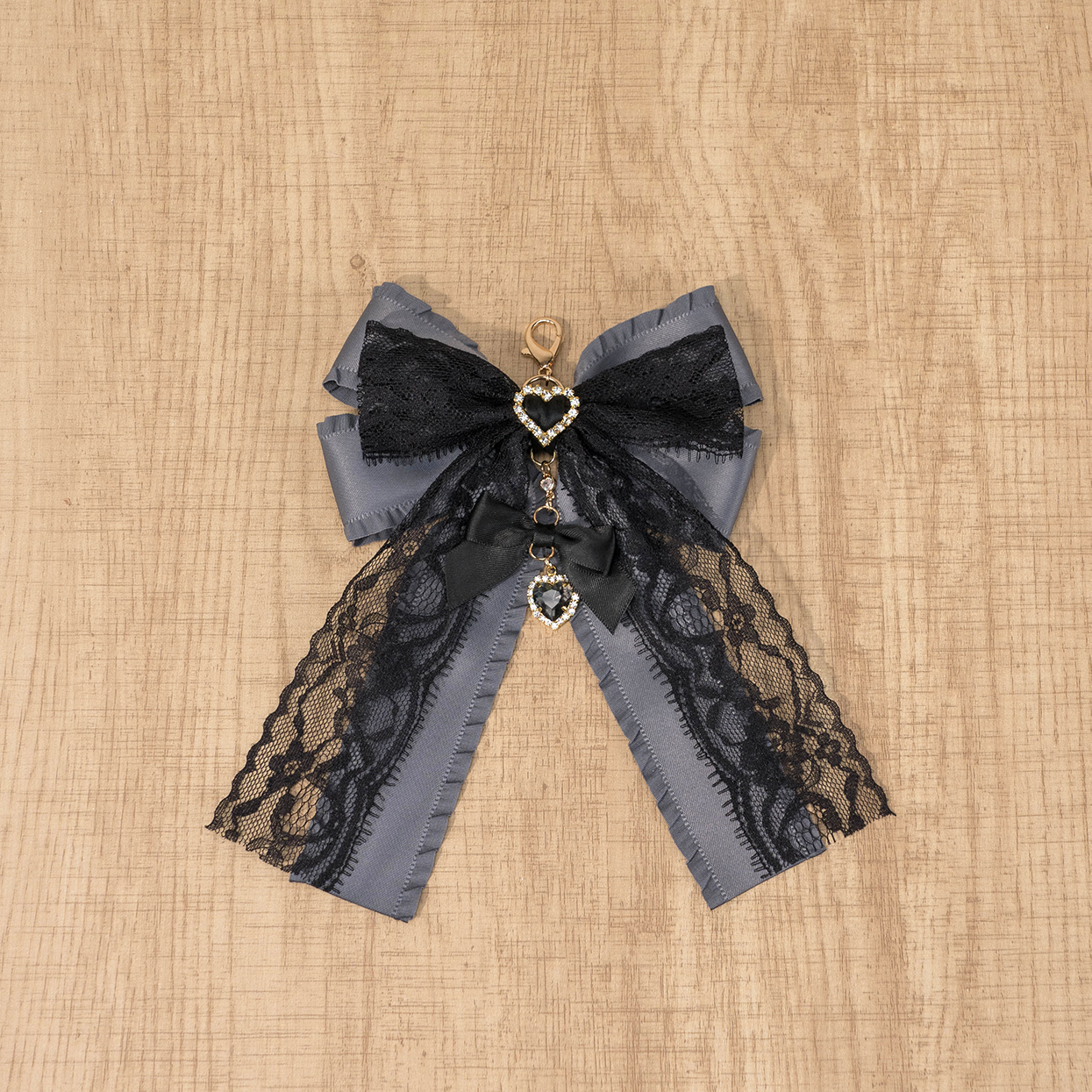 Grey Jirai Kei lace bow pendant with double bow construction, sophisticated grey satin and lace detail for necklace styling