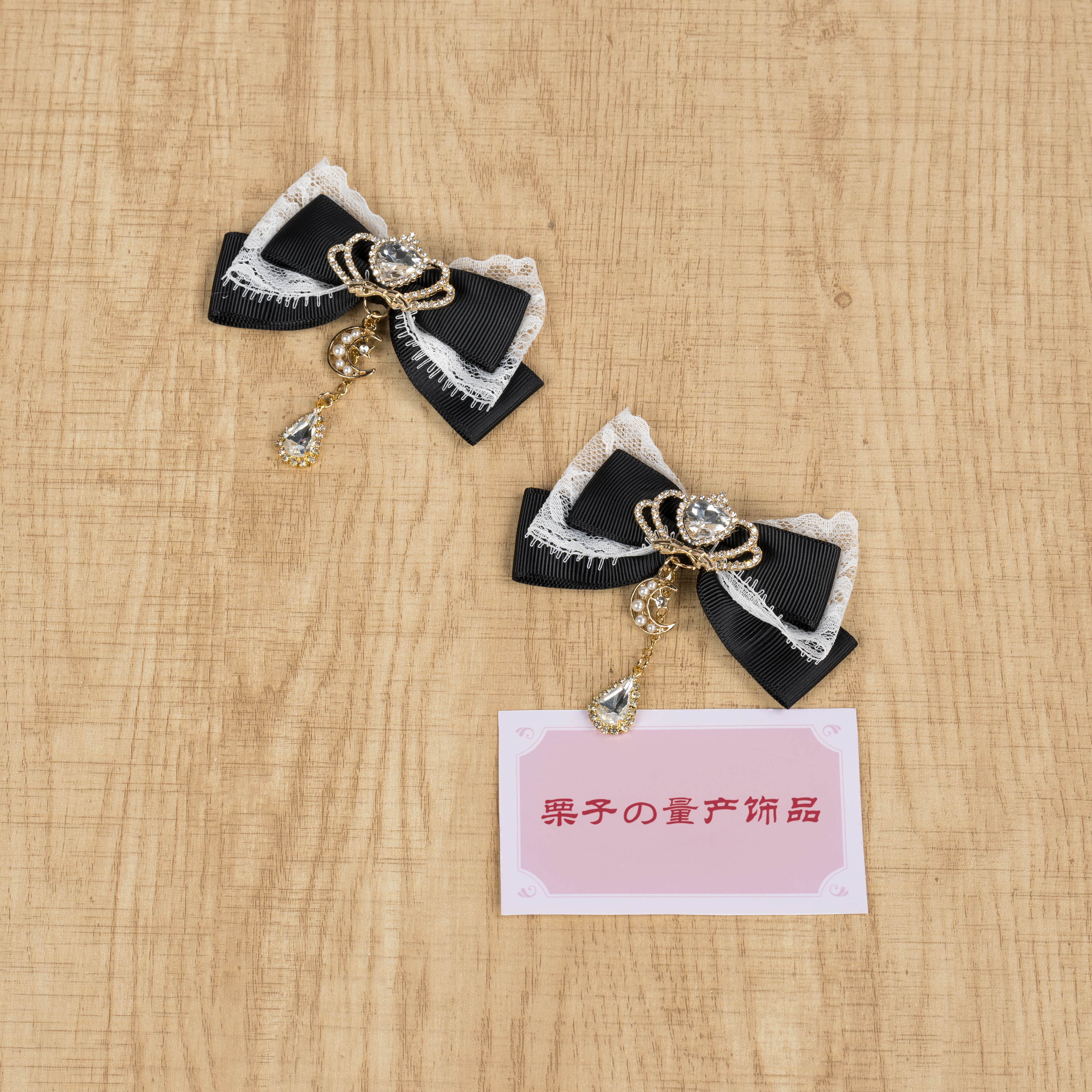 Jirai Kei black and white bow hair clips pair versatile contrast styling alternative fashion