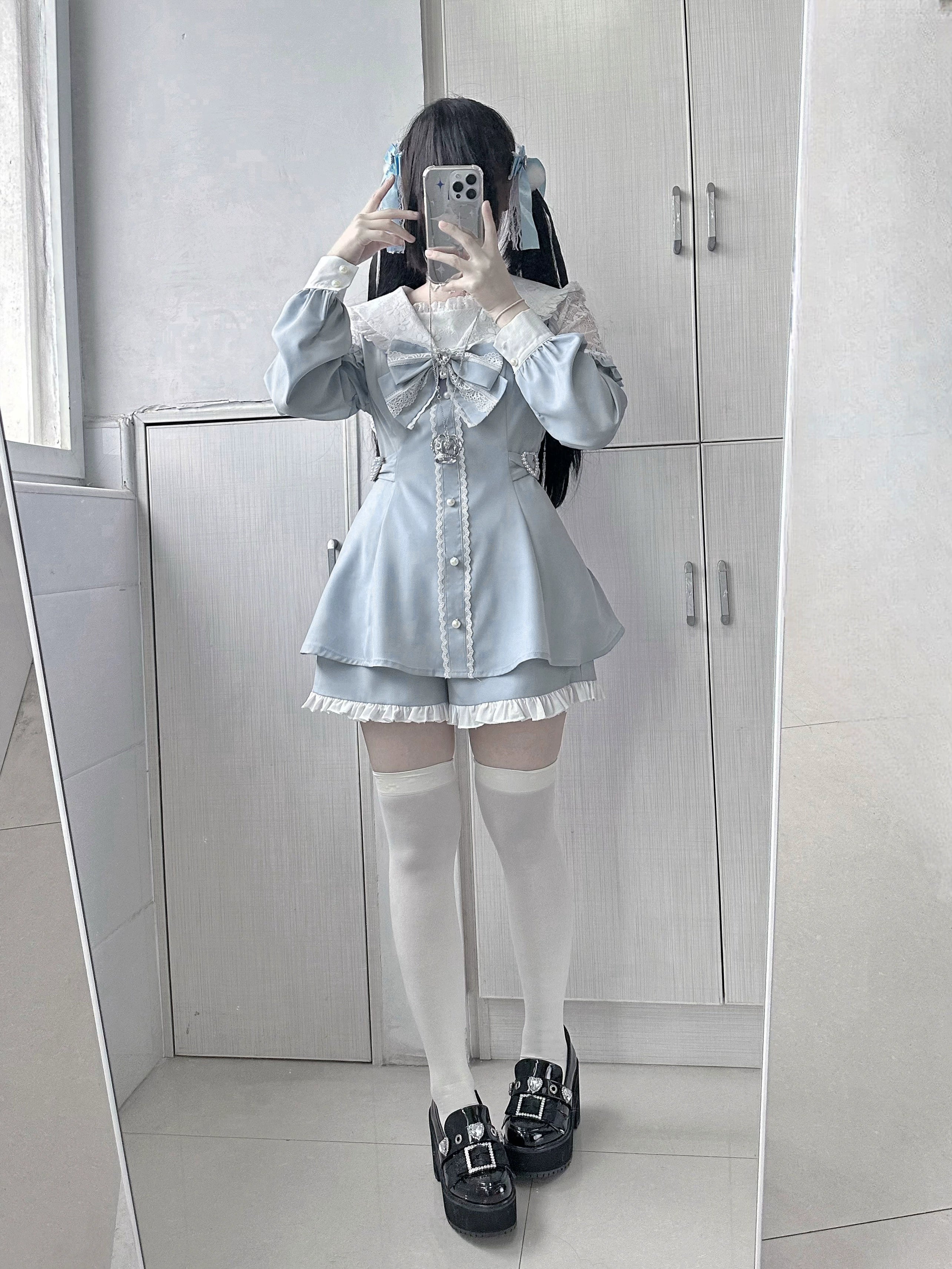 Sailor Jirai Kei dress set black with red accents color variant on model styling coordination