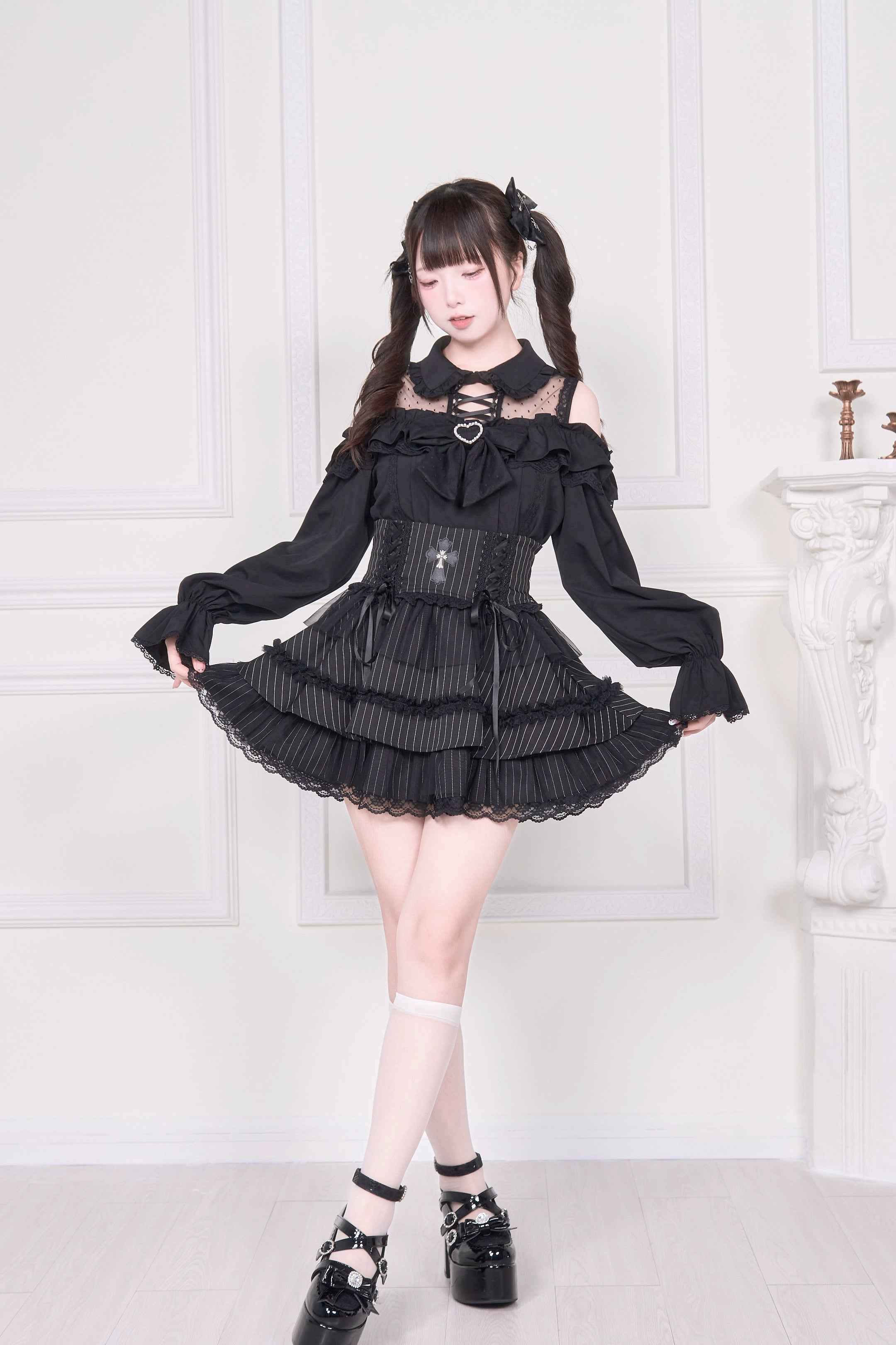 Sheer Jirai Kei blouse detachable bow accessory detail and construction close-up styling element