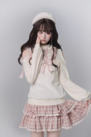 Ryousangata cold-shoulder sweater tiered plaid skirt outfit front close-up detail shot cream knit pink plaid bow Jirai Kei fashion