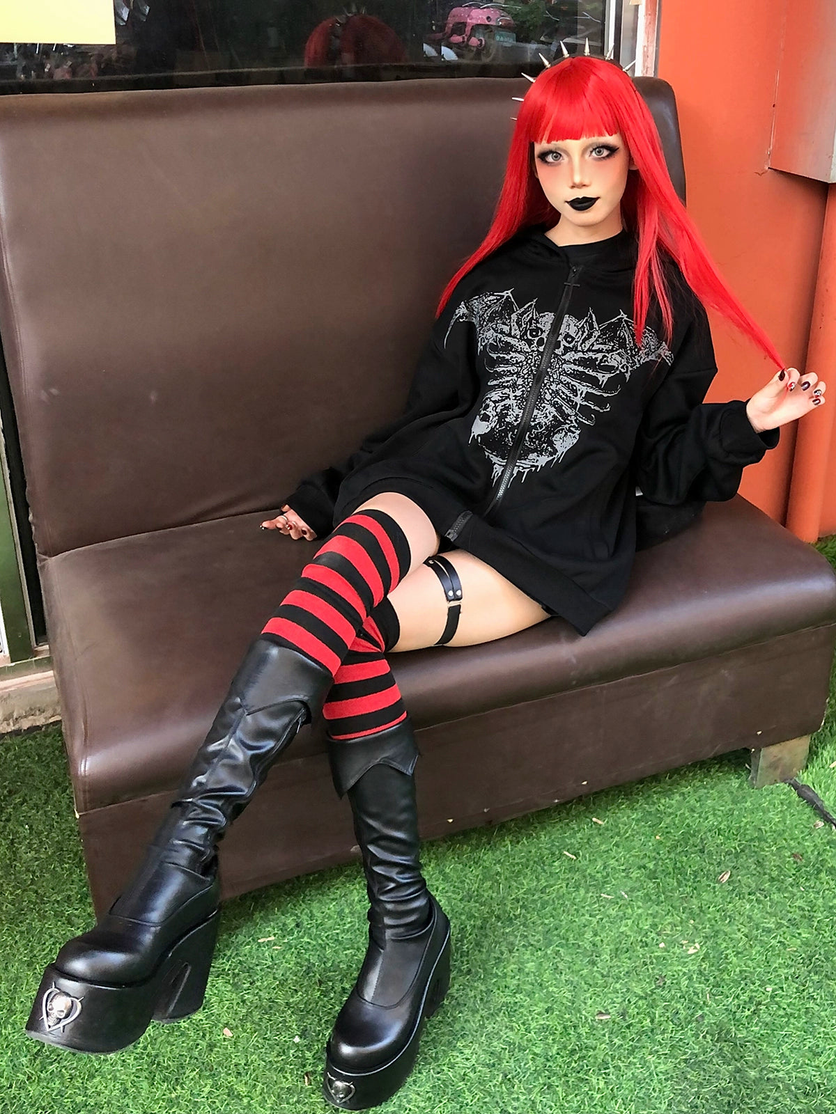 Jirai Kei hoodie hood detail showing print coverage and draping, gothic silhouette framing design element for Jirai Kei dark aesthetic expression