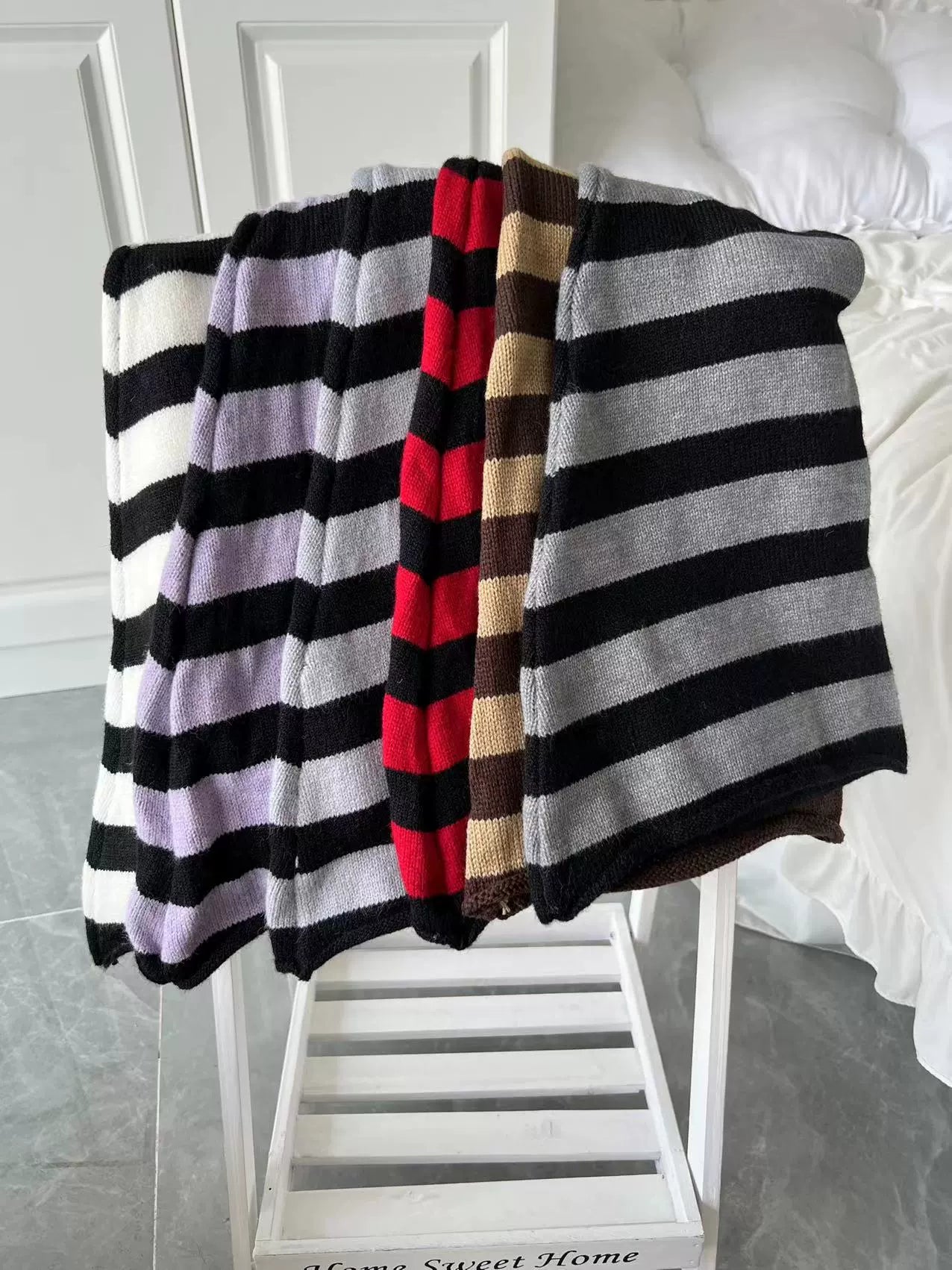 Y2K Jirai Kei slouchy striped leg warmers size chart one size free size universal fit measurements specifications