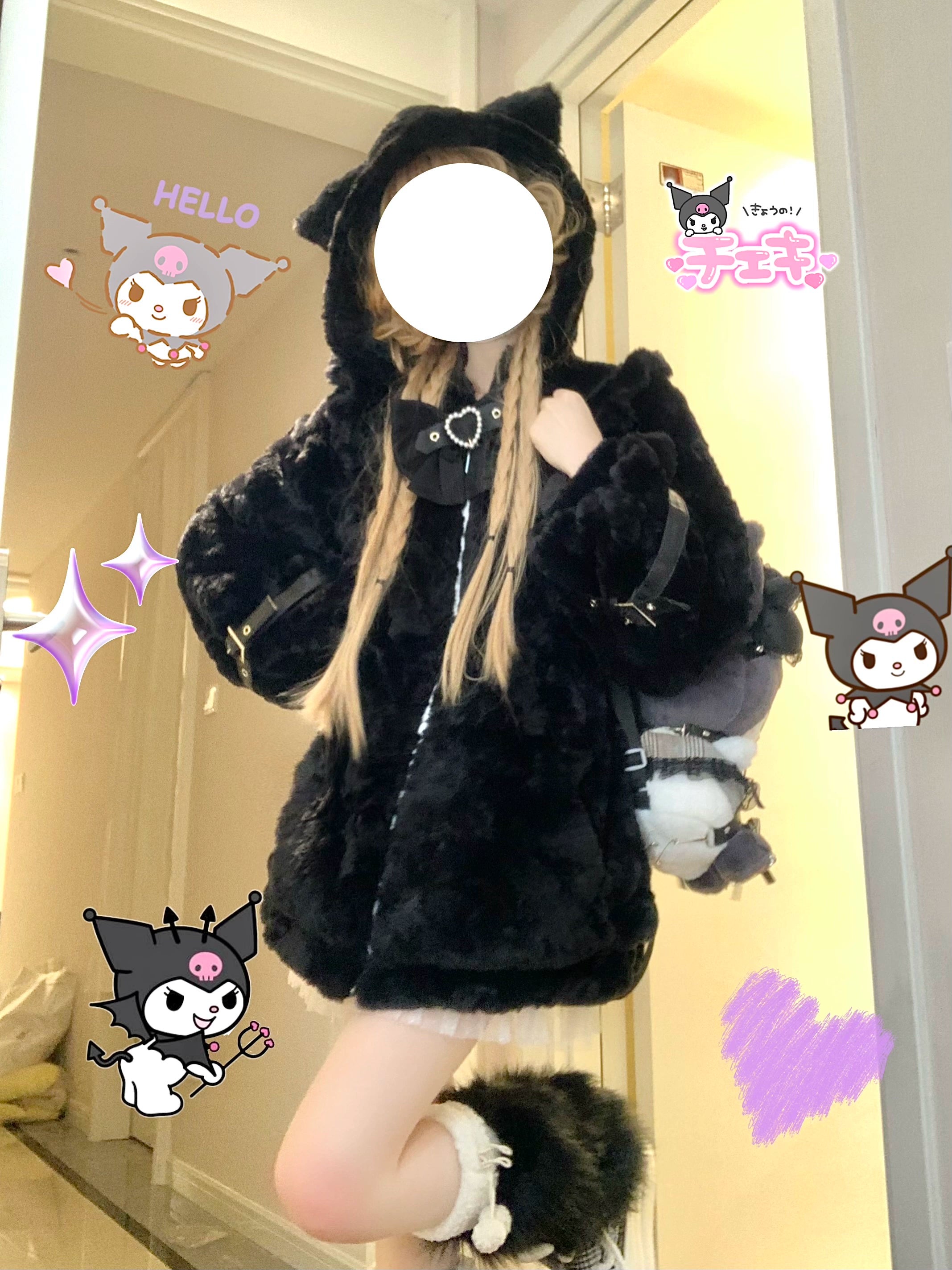 Jirai Kei fleece coat bow decoration detail, removable heart-shaped acetate satin bow with attachment point, styling customization feature