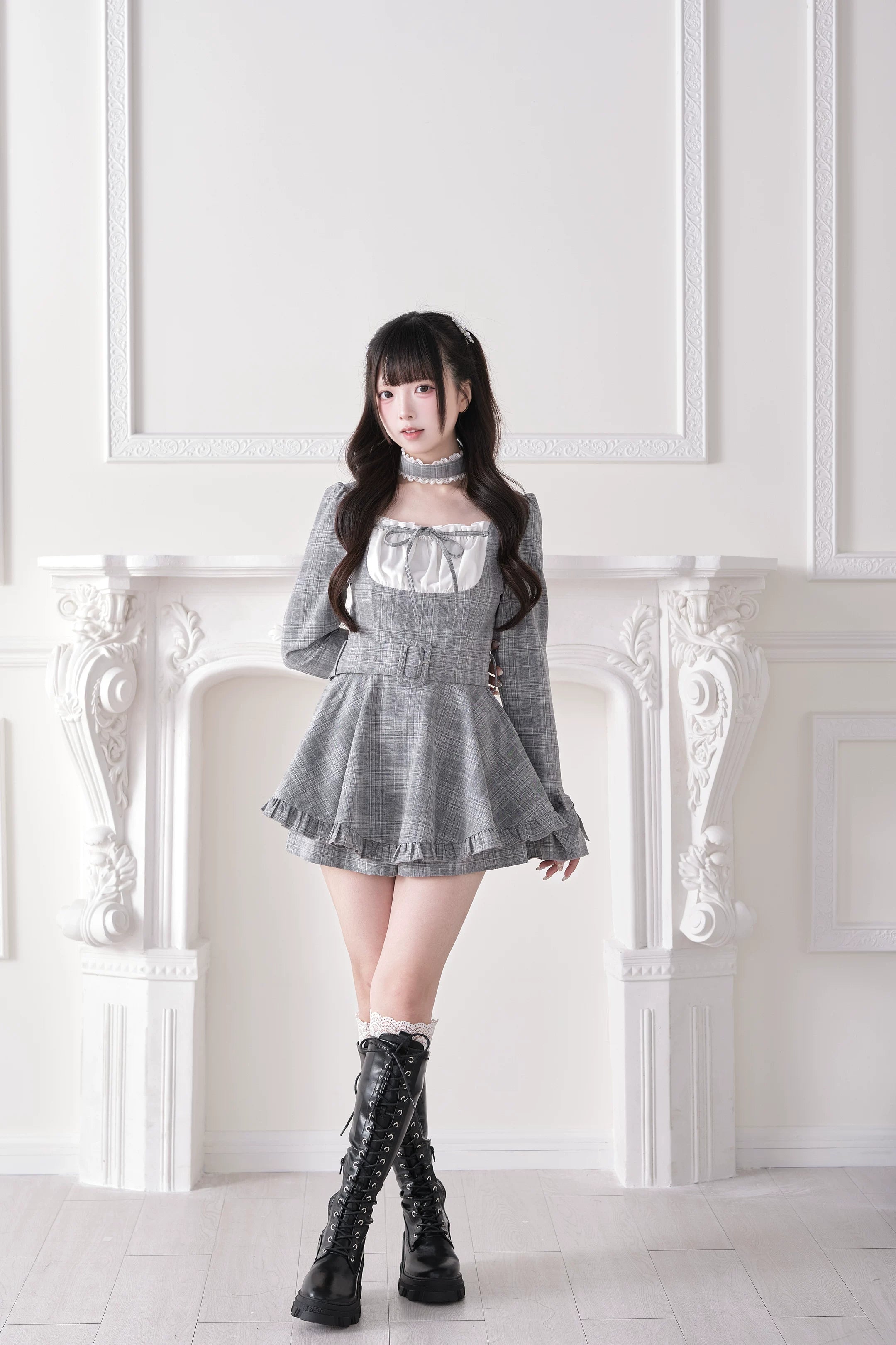 Velvet bow neckline detail on Jirai Kei dress showing square neck construction and ornate design