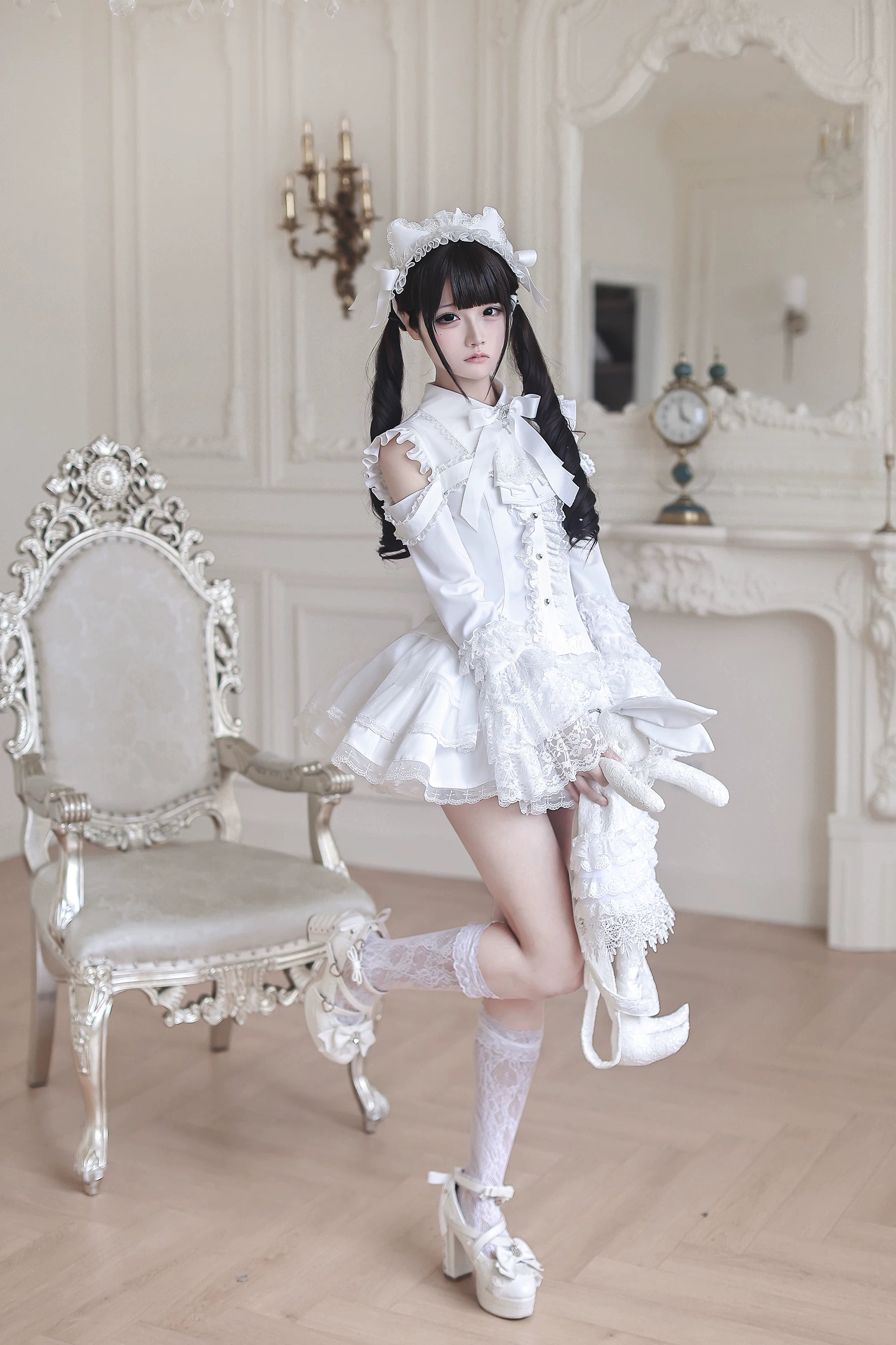 Jirai kei fashion styling with hime sleeve blouse platform boots opaque socks alternative aesthetic