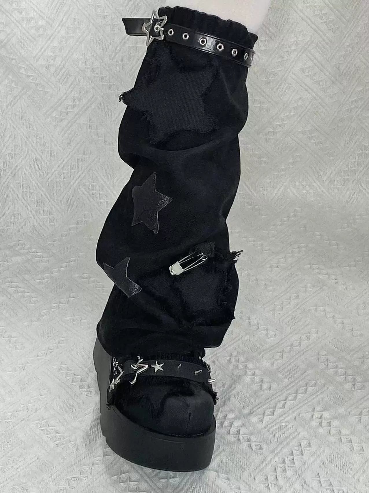 Platform combat boots EVA sole and heel height specification showing 7cm back heel and 4cm front heel measurements