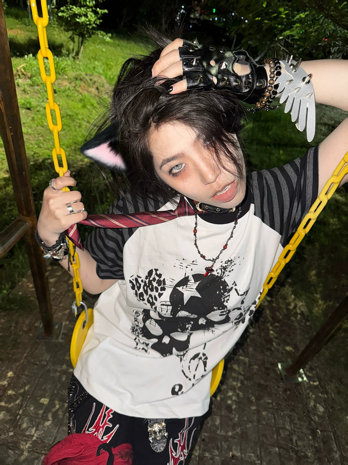 White jirai kei gothic skull leopard heart raglan t-shirt flat lay display front centered view