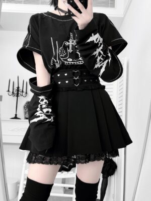 Black demon bunny Jirai Kei detachable sleeves gothic t-shirt with flame design sleeves and alternative fashion styling