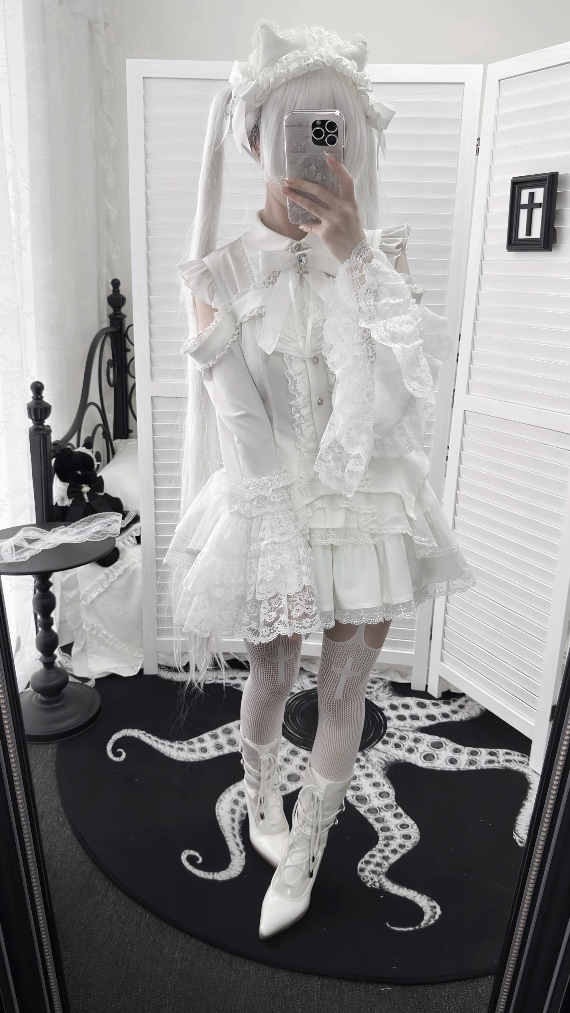 Gothic lolita fashion devotees contemporary reinterpretation hime sleeve open shoulder design blouse