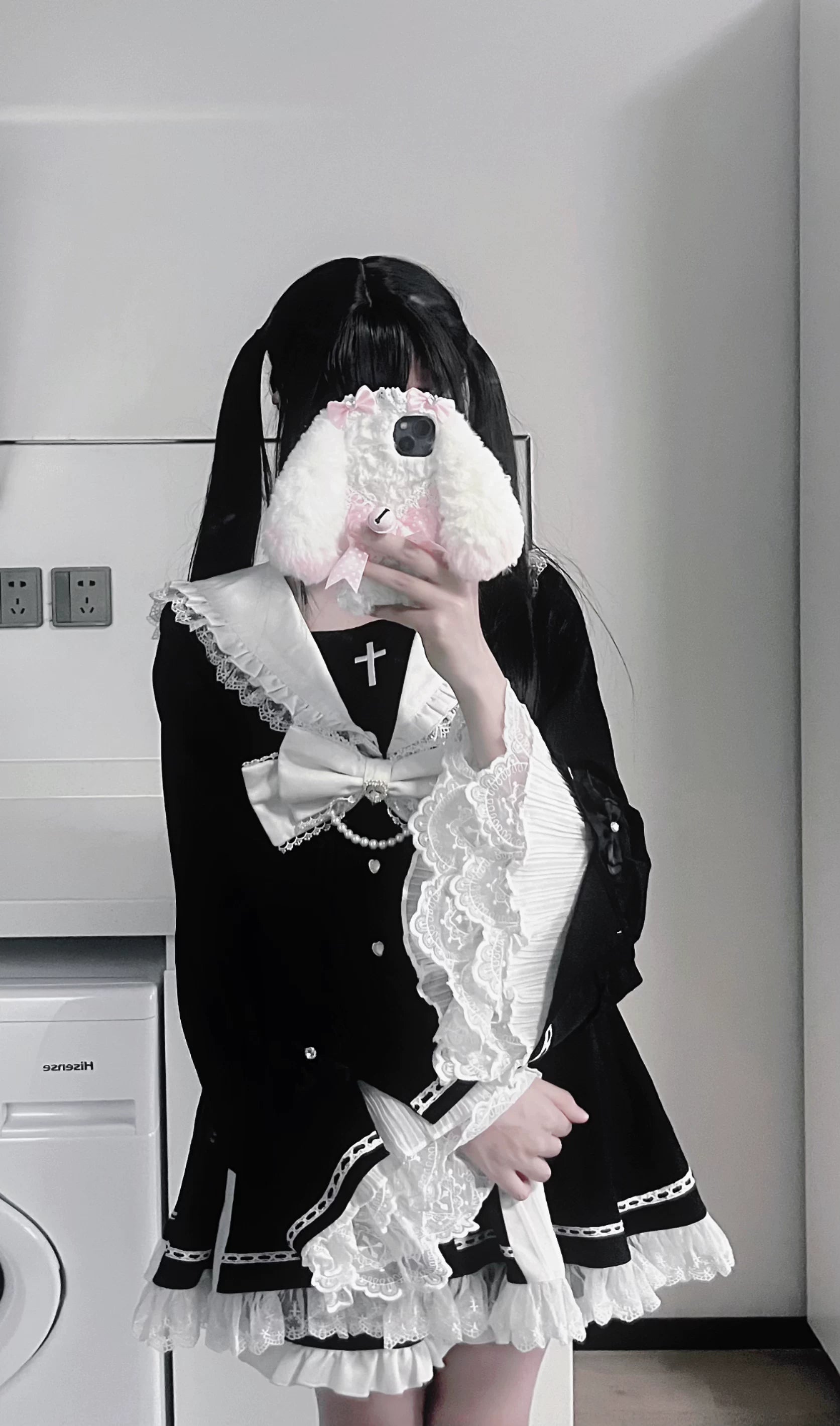 Pocketed shorts from Jirai Kei hime dress set, showing elastic waistband and functional side pockets for practical alternative fashion styling