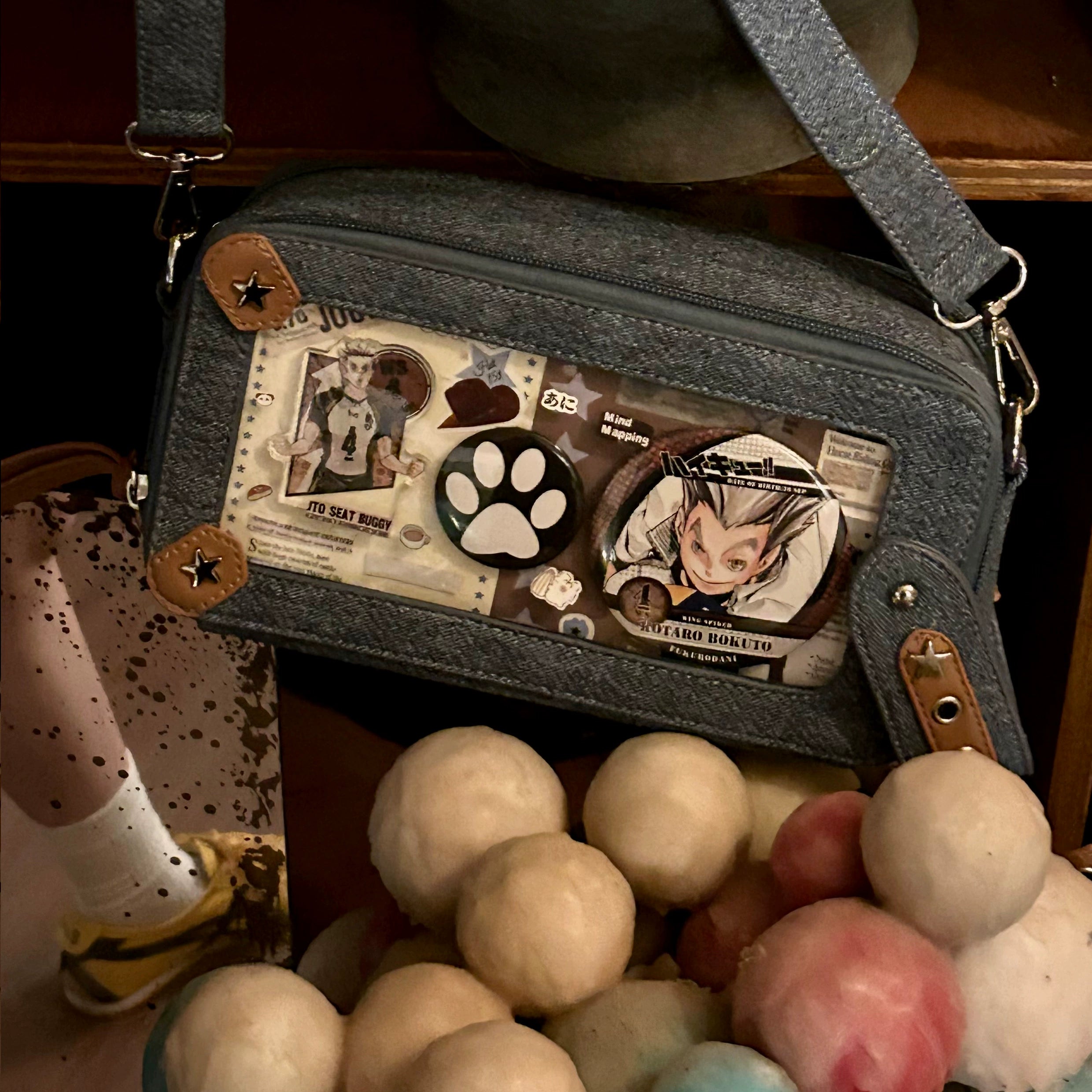 Jirai kei brick itabag seasonal styling inspiration showing spring summer outfit coordination suggestions