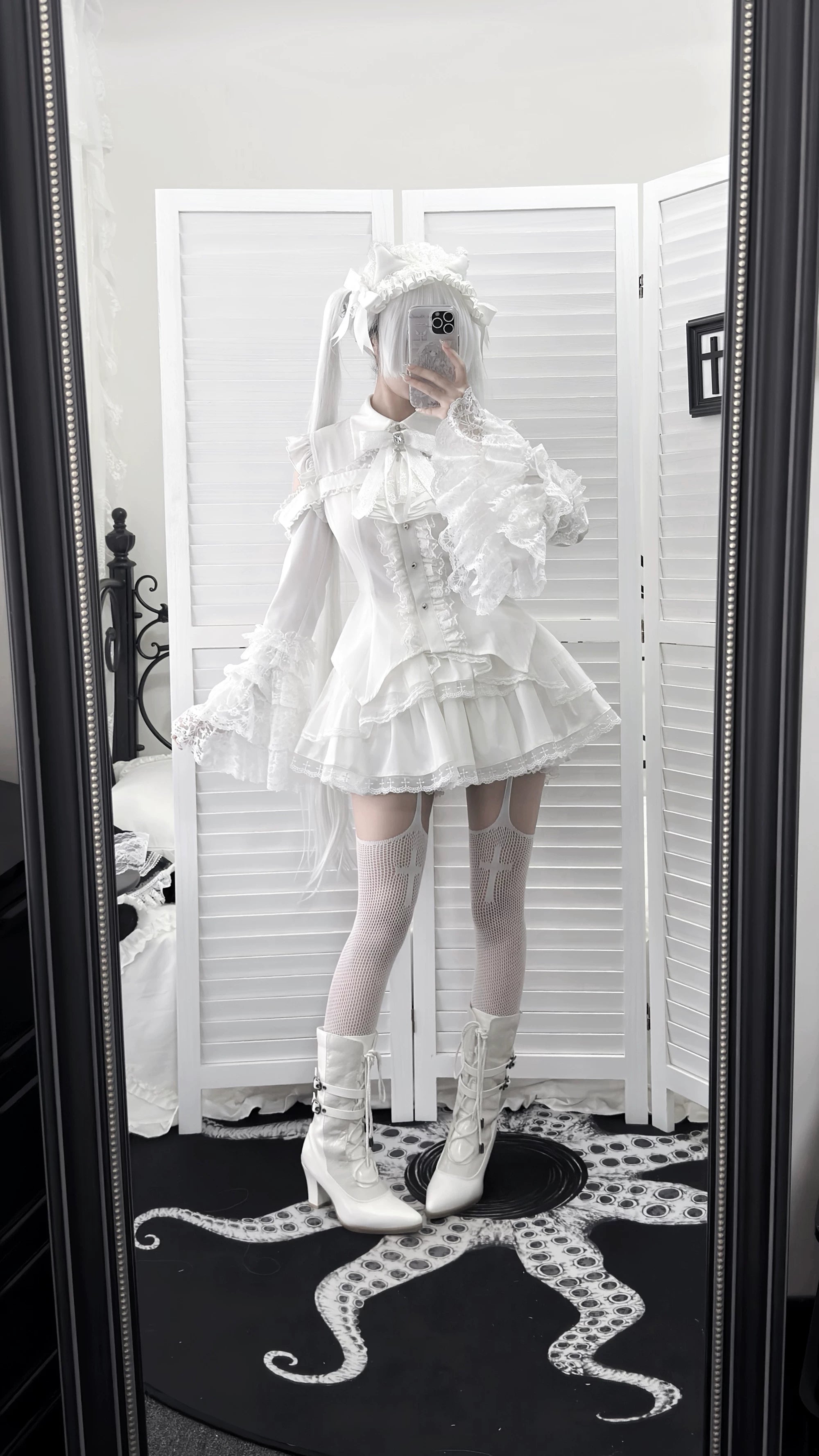 Hime sleeve blouse tiered lace skirt set jirai kei gothic lolita fashion discovery community celebration