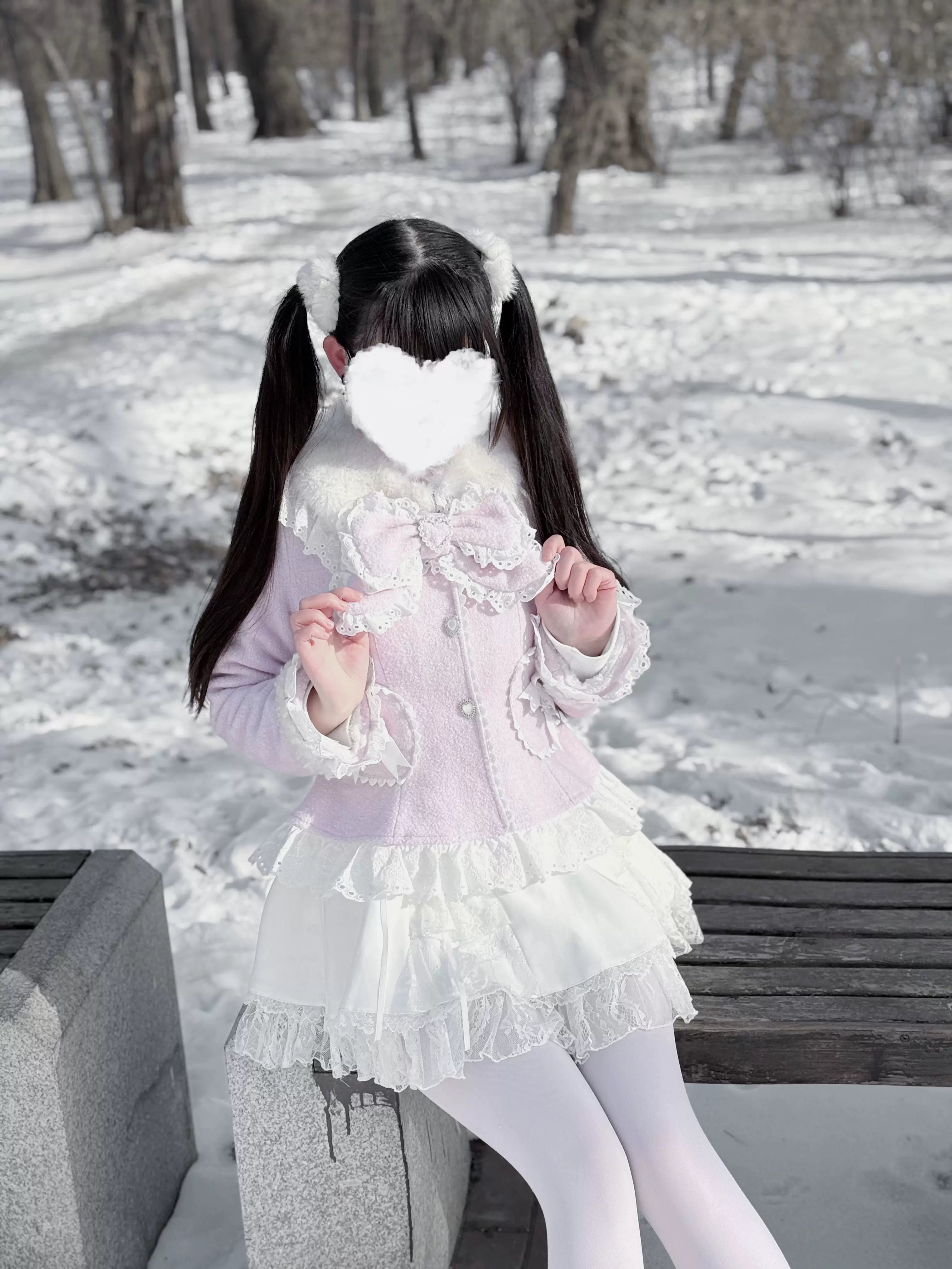 Ryousangata Jirai Kei coat styling guide and outfit inspiration, multiple color options with fashion combination suggestions and accessories pairing