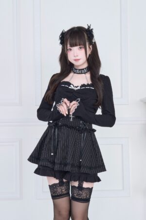 Black Jirai Kei two-piece set long sleeve square neck top pinstripe corset skirt three-quarter view