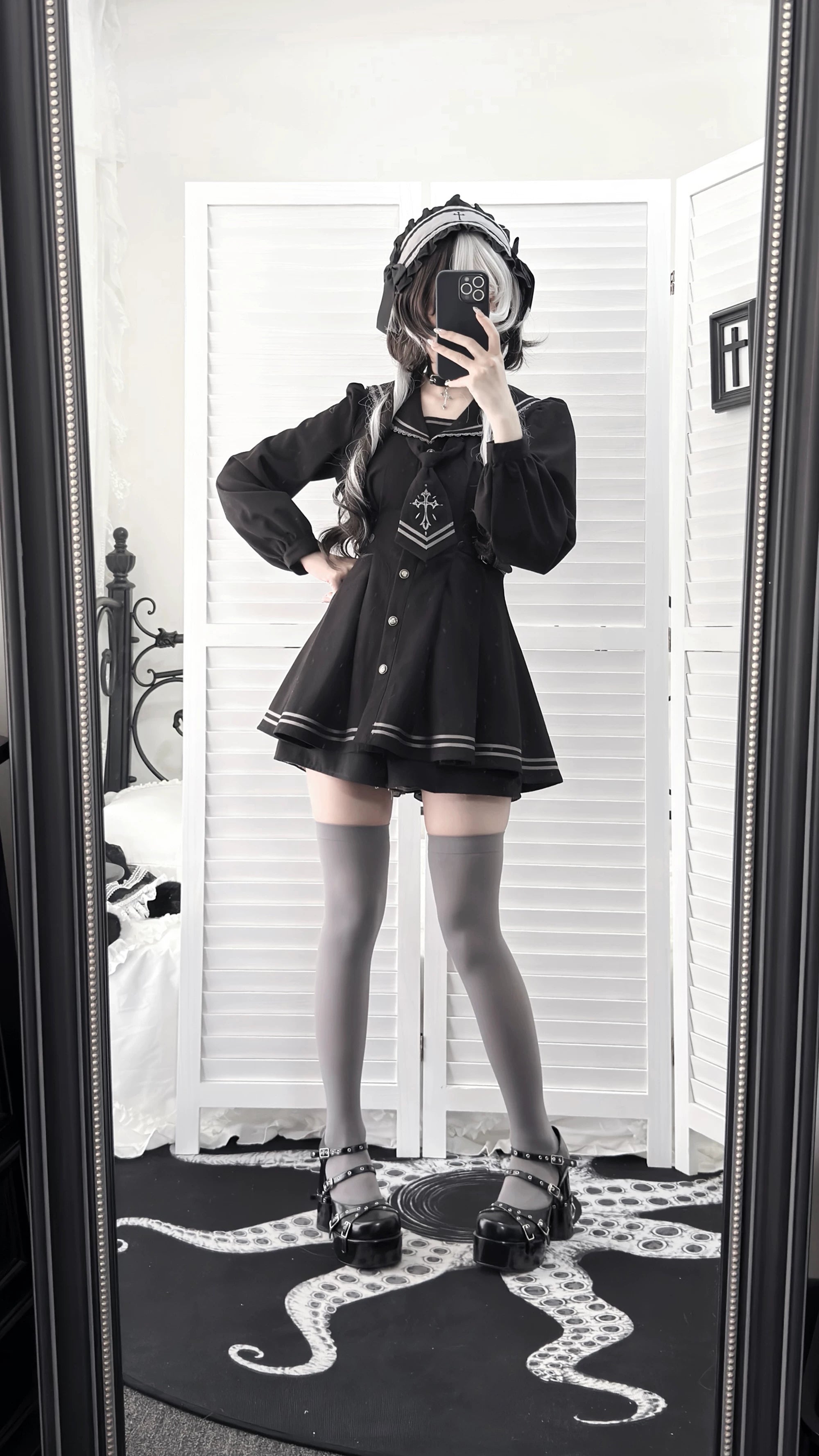 Black sailor collar JK uniform top and shorts set with detachable cross-embroidered necktie, complete jirai kei ensemble