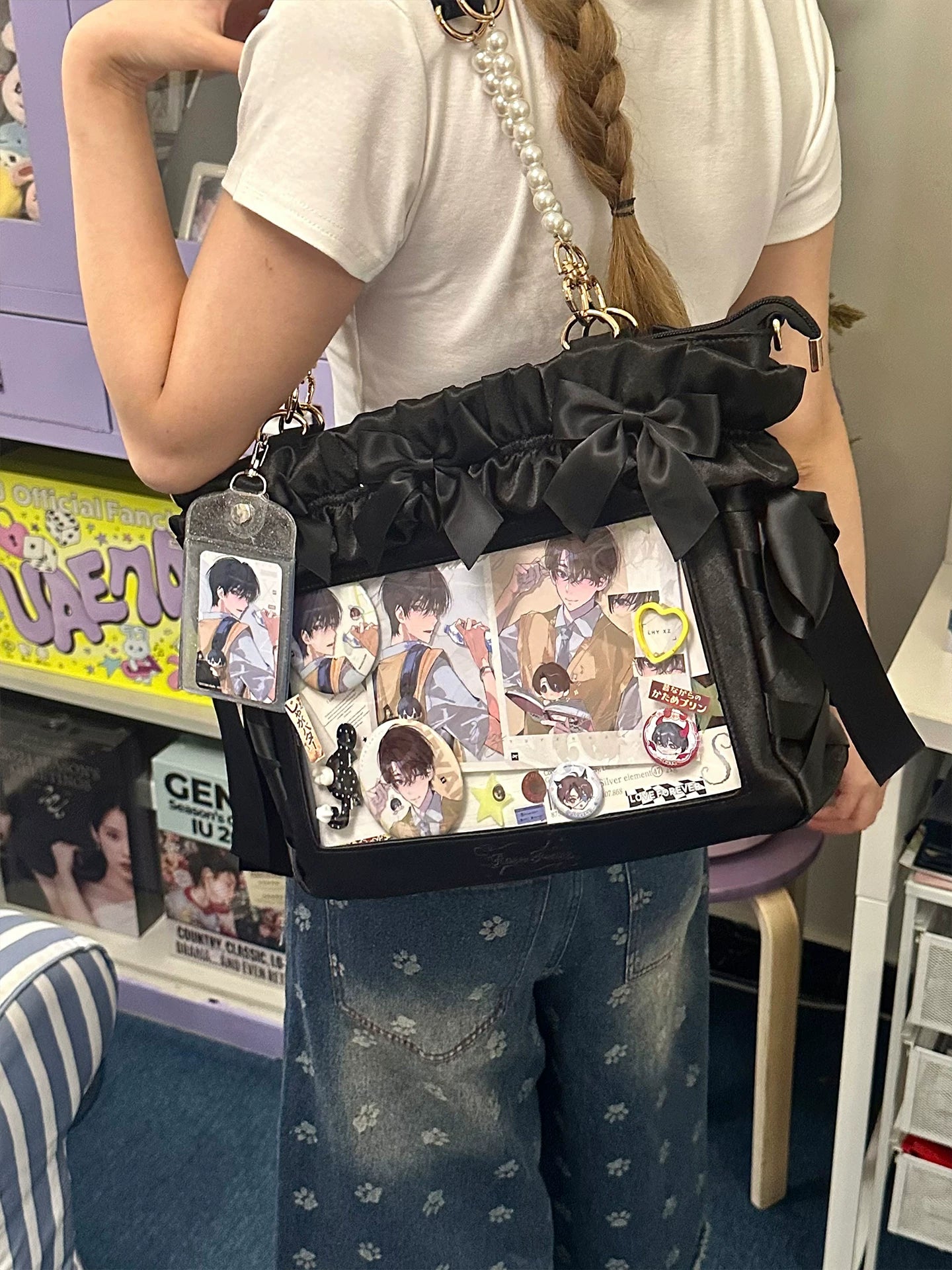 Jirai Kei 14 inch laptop itabag size comparison showing relative dimensions with common items for scale and capacity demonstration