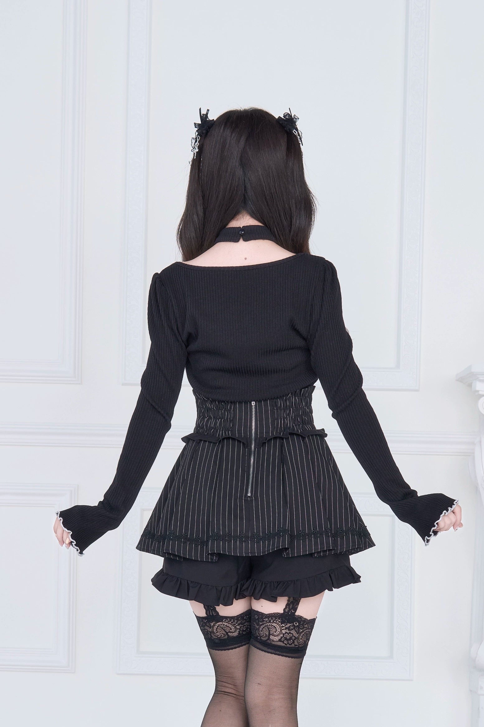 Black Jirai Kei outfit backless design zippered corset waist pinstripe ruffled skirt back view detail