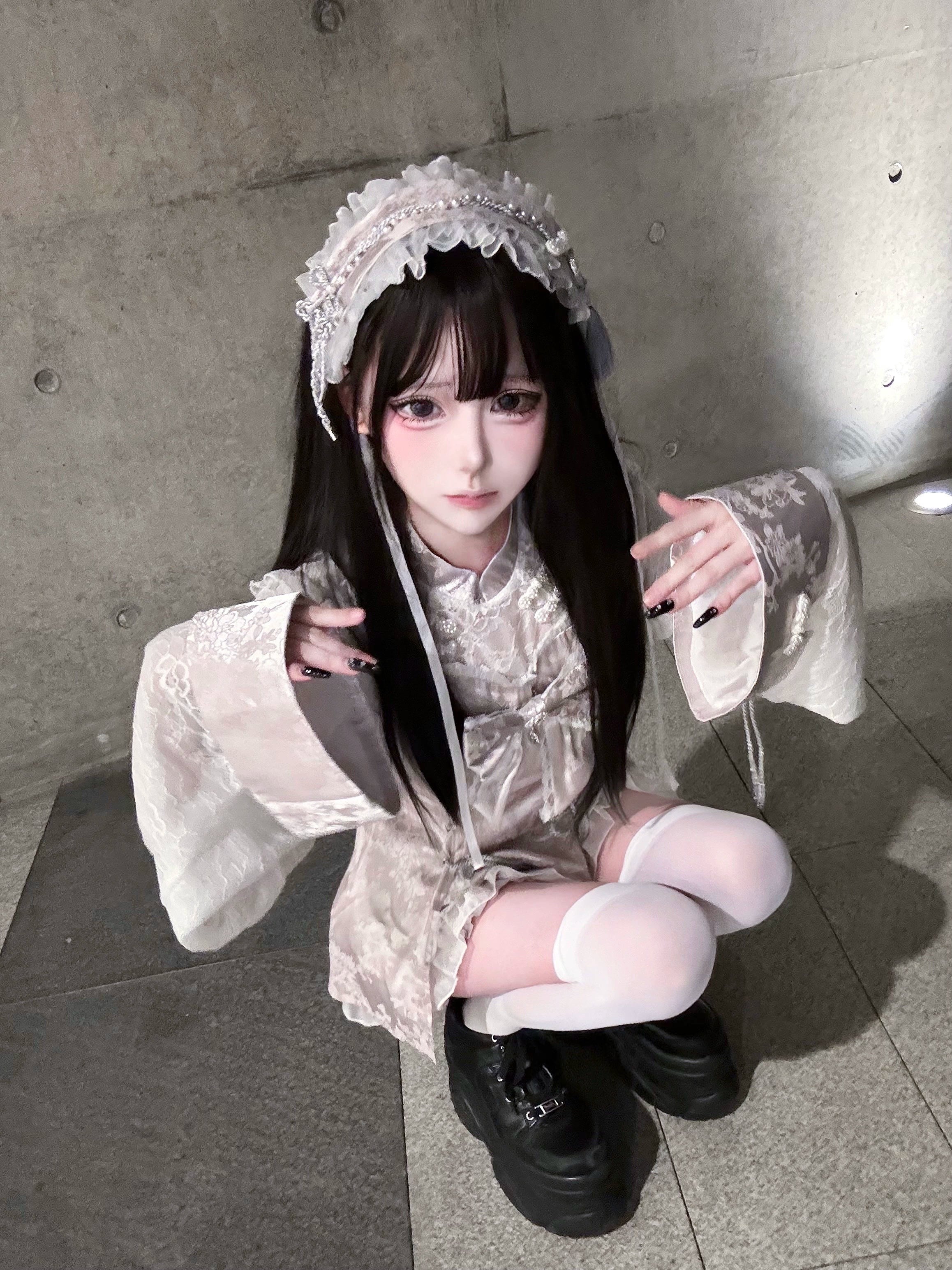 Jirai Kei dress set black color option showing traditional Chinese disc buckle collar and lace trim details