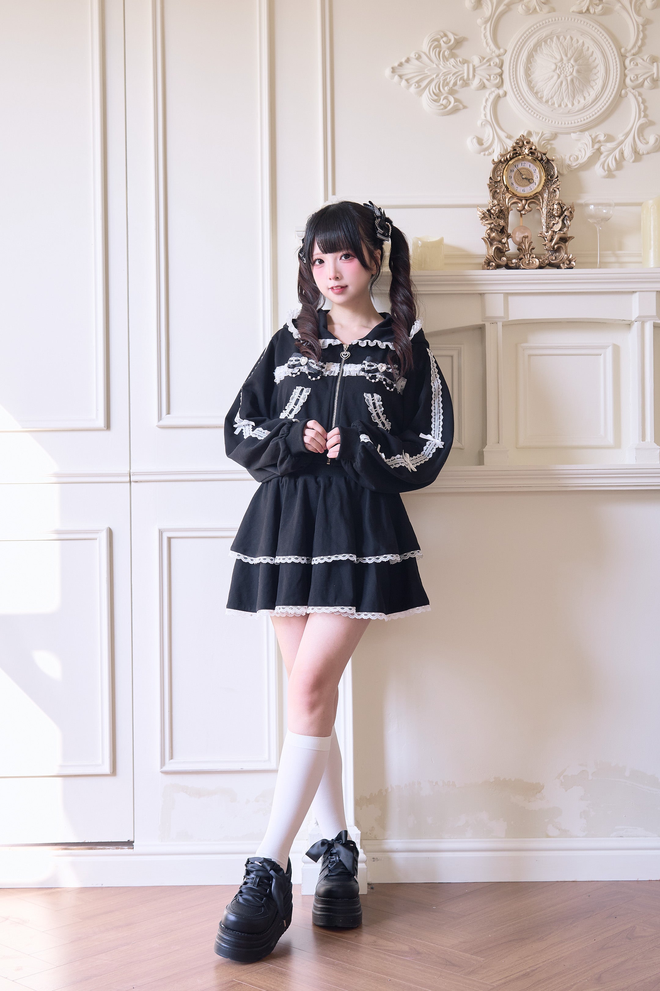 Jirai Kei double-layered ruffle skirt hem and lace edge detail close-up showing tiered feminine construction