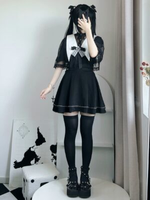 Double-layered Jirai Kei skirt with lace patchwork hem detail and elasticized waist full-body display
