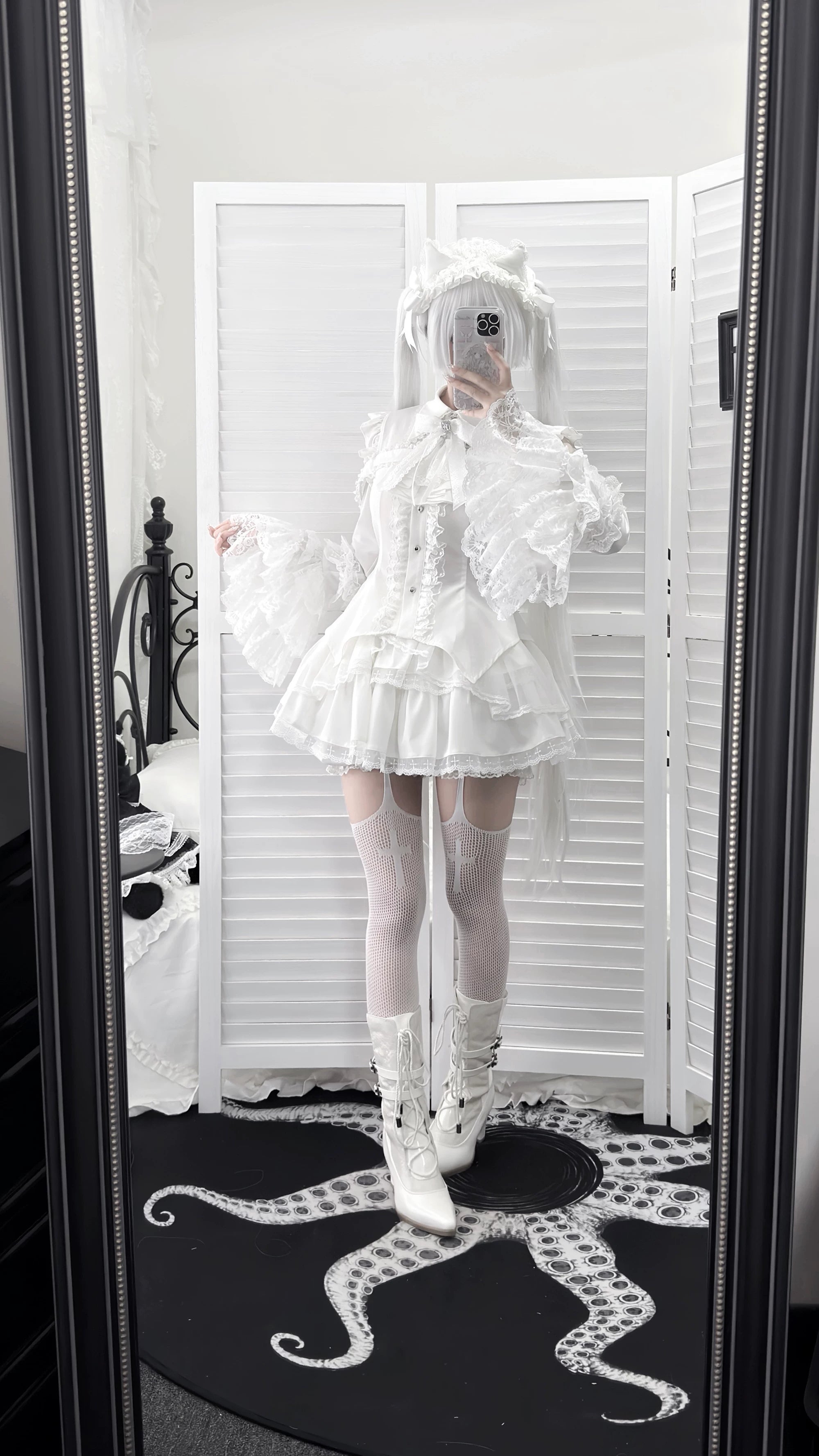 Jirai kei rebellion contemporary edge romantic aesthetics fashion resistance authentic subcultural expression