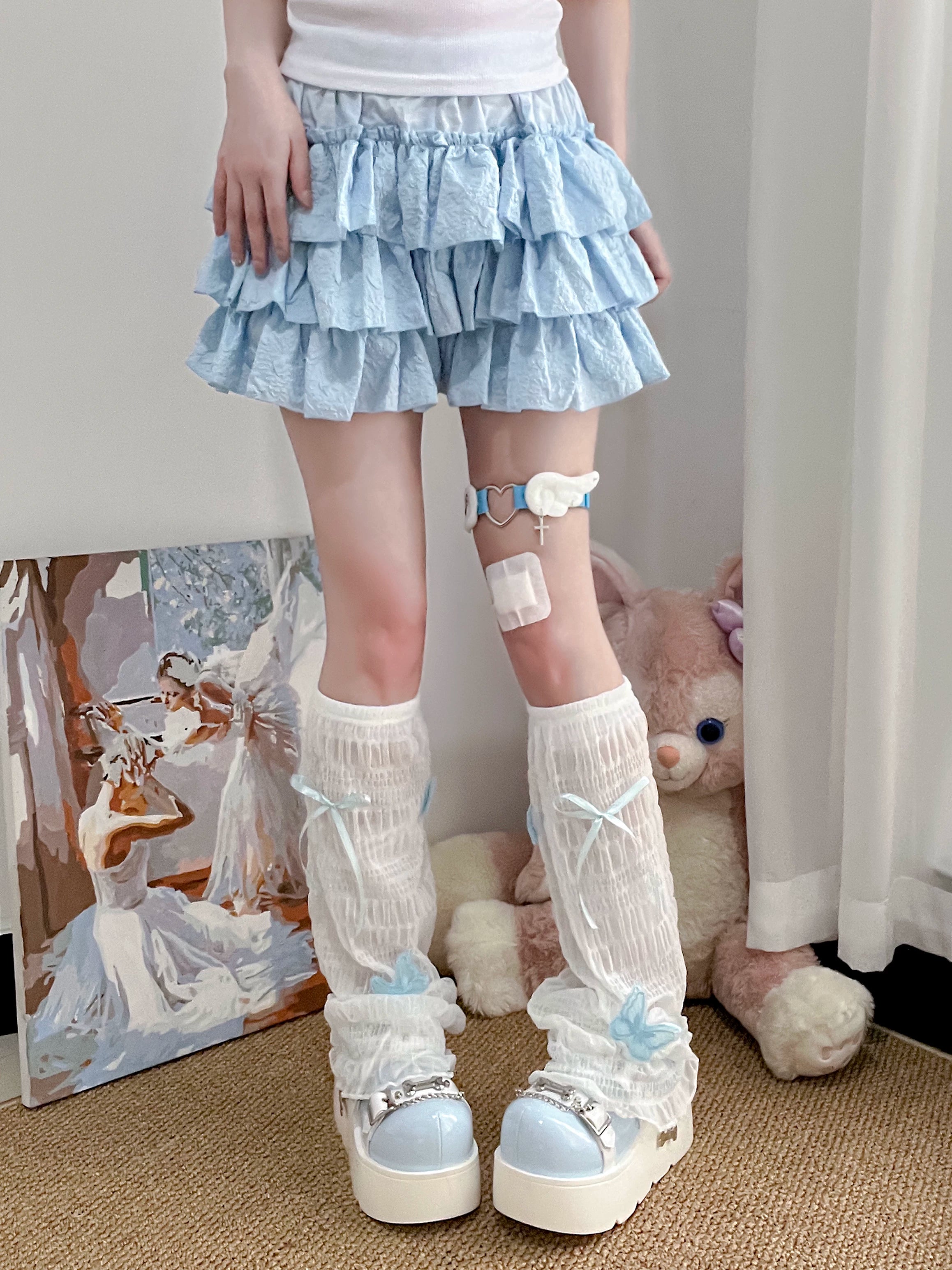 Jirai Kei mesh leg warmers white ruched with blue bow decor blue ruffle mini skirt front full body shot