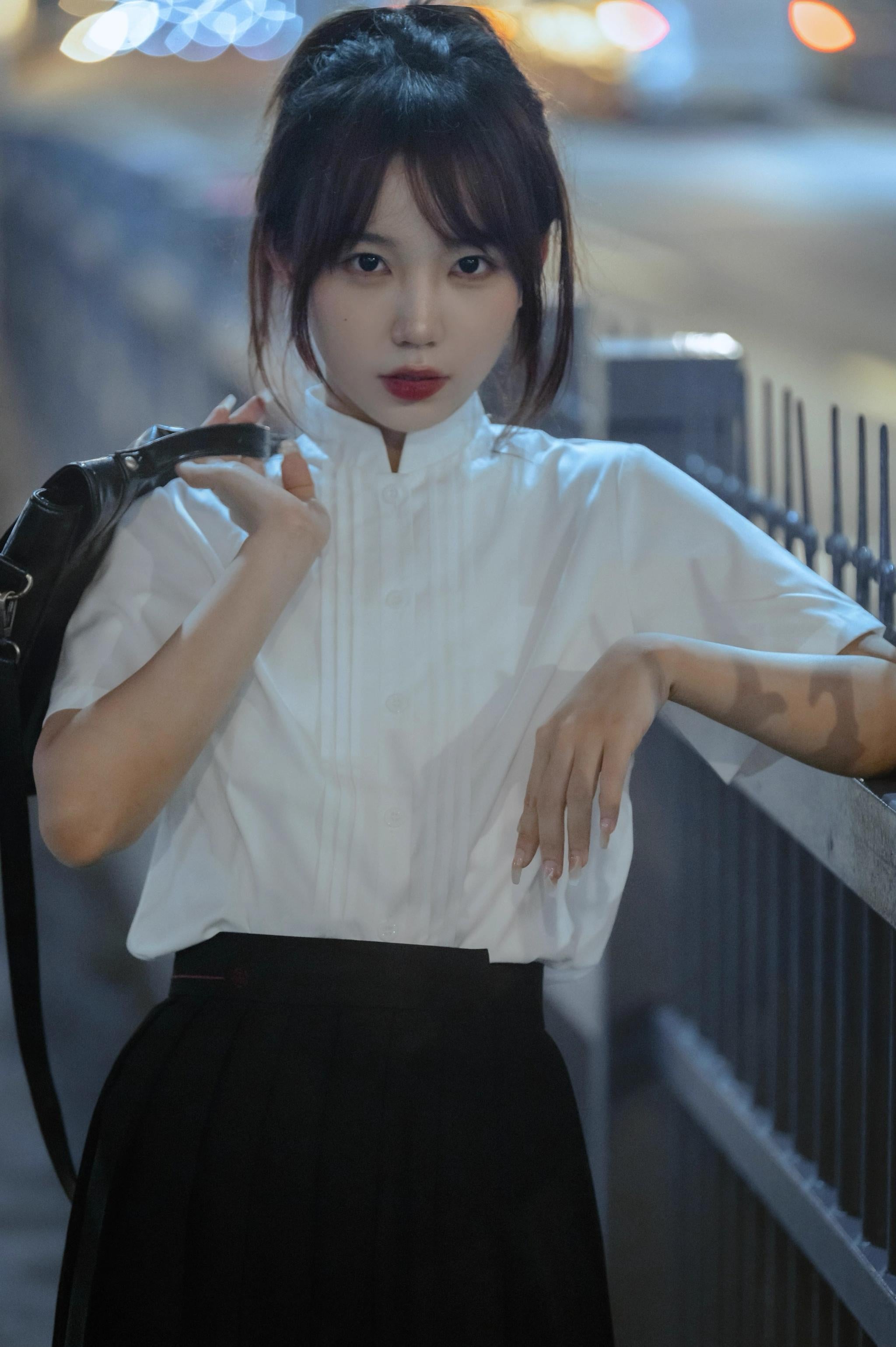 Jirai Kei white shirt sleeve length proportions stand-up collar refinement studio close-up