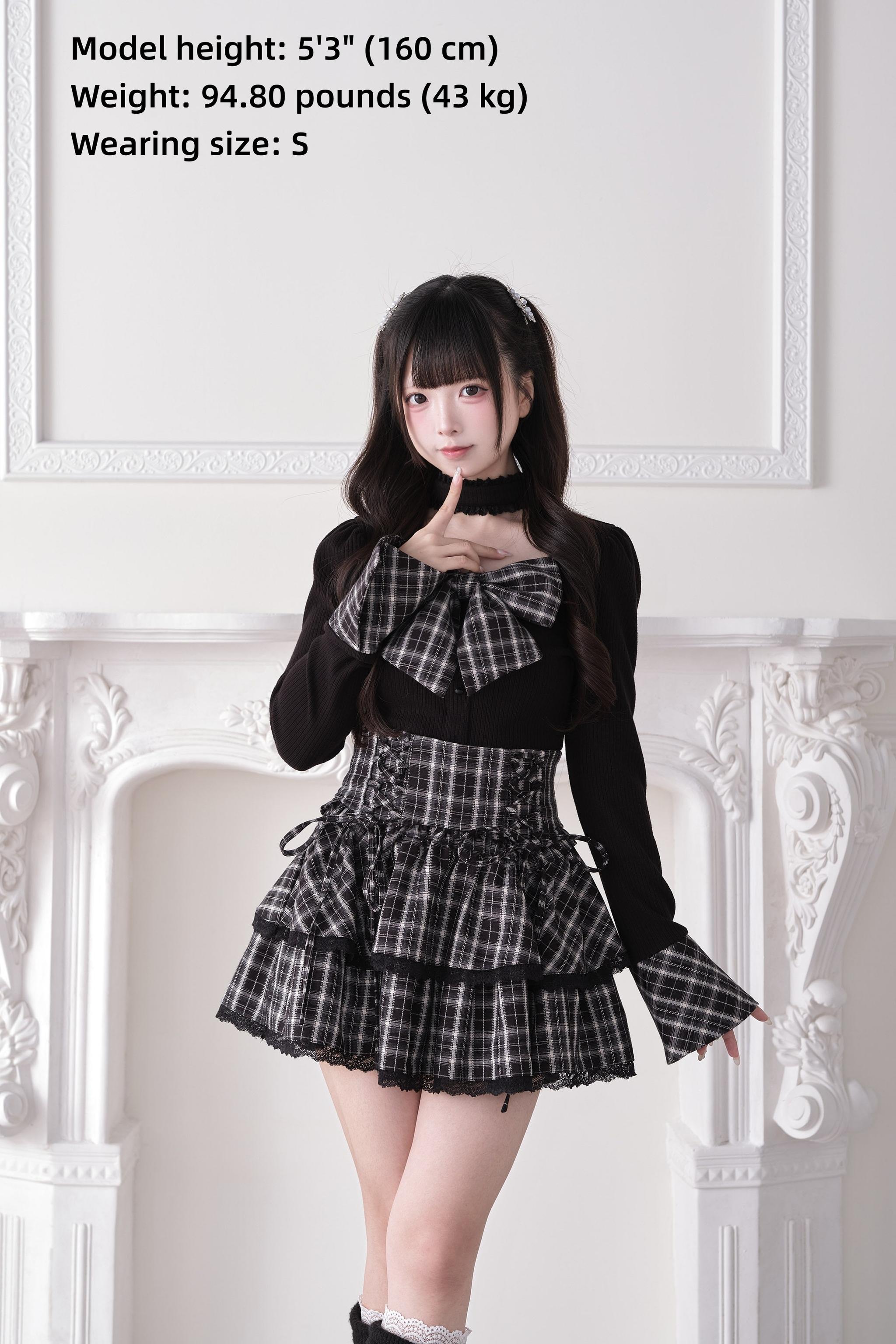 Black Jirai Kei choker knit top flared patchwork cuffs plaid bow high-waisted skirt model spec shot