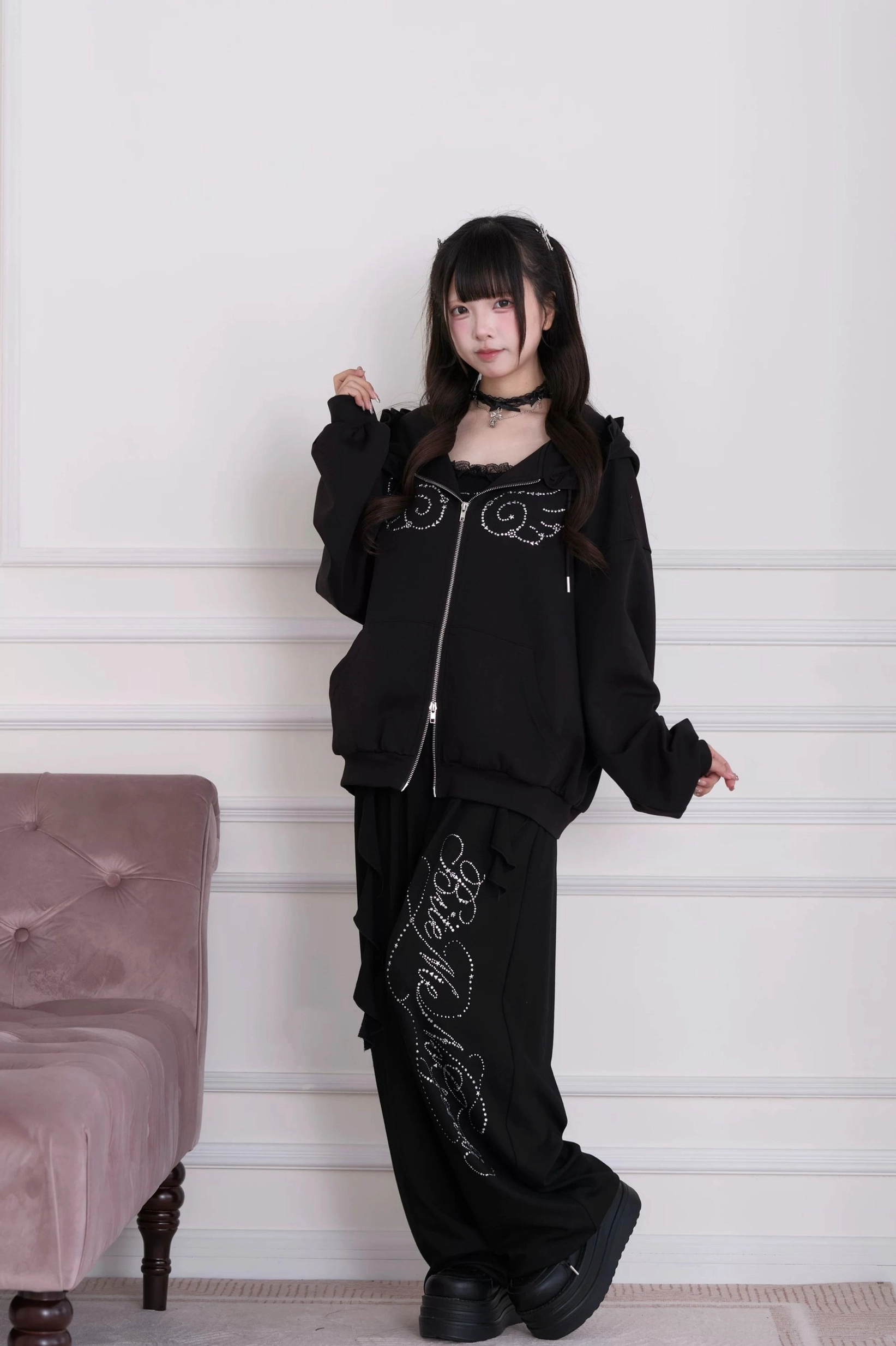 Black angel wing hoodie jacket with hot-fix rhinestones paired with oversized sweatpants - Jirai Kei streetwear 4-piece set front view