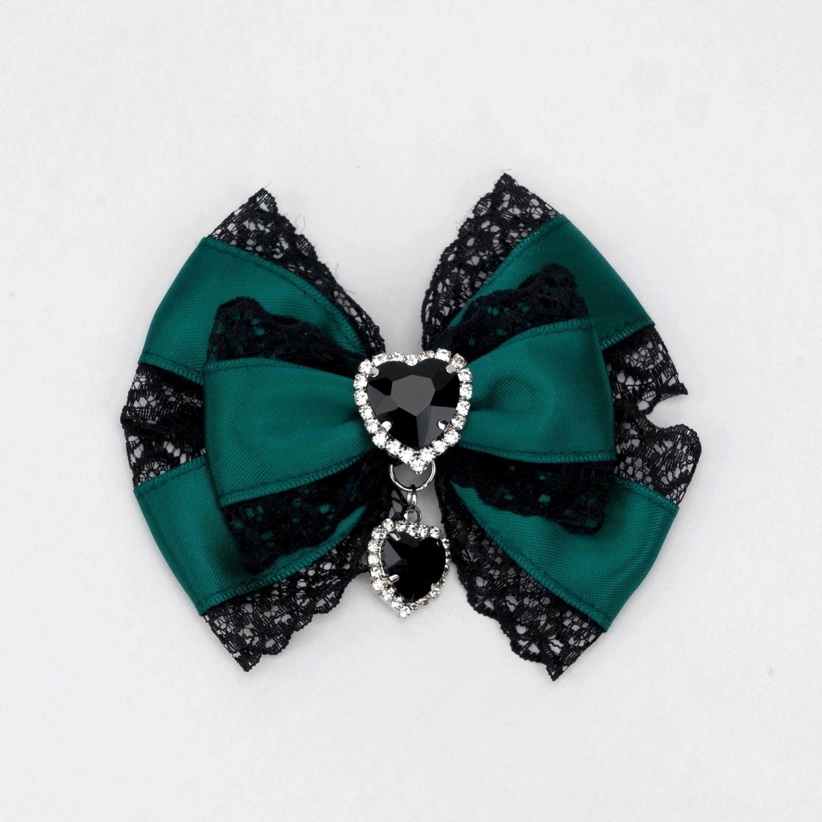black and green jirai kei bow hair clip dark green satin black lace trim heart rhinestone ornament pendant