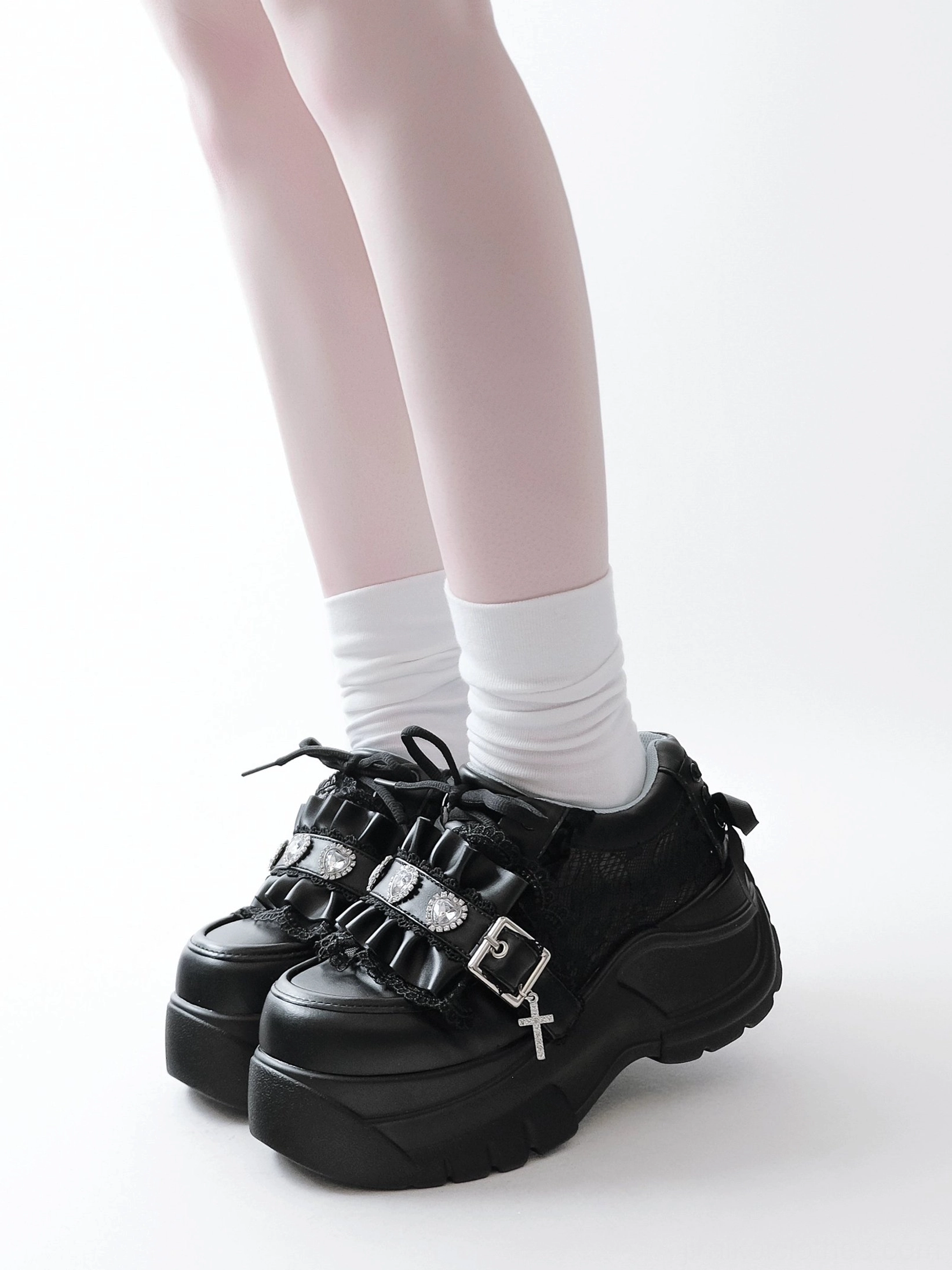 Black heart rhinestone jirai kei platform shoes full product display gothic aesthetic subculture footwear
