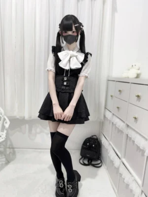 Black Jirai Kei high-waist jacquard skirt double-layer ruffled hem full-body front view twin-tailed model indoor bedroom