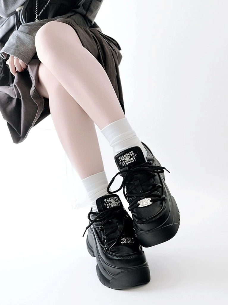 Black jirai kei chunky platform sneakers showing polyurethane foam sole construction durable outsole and all day comfort support design