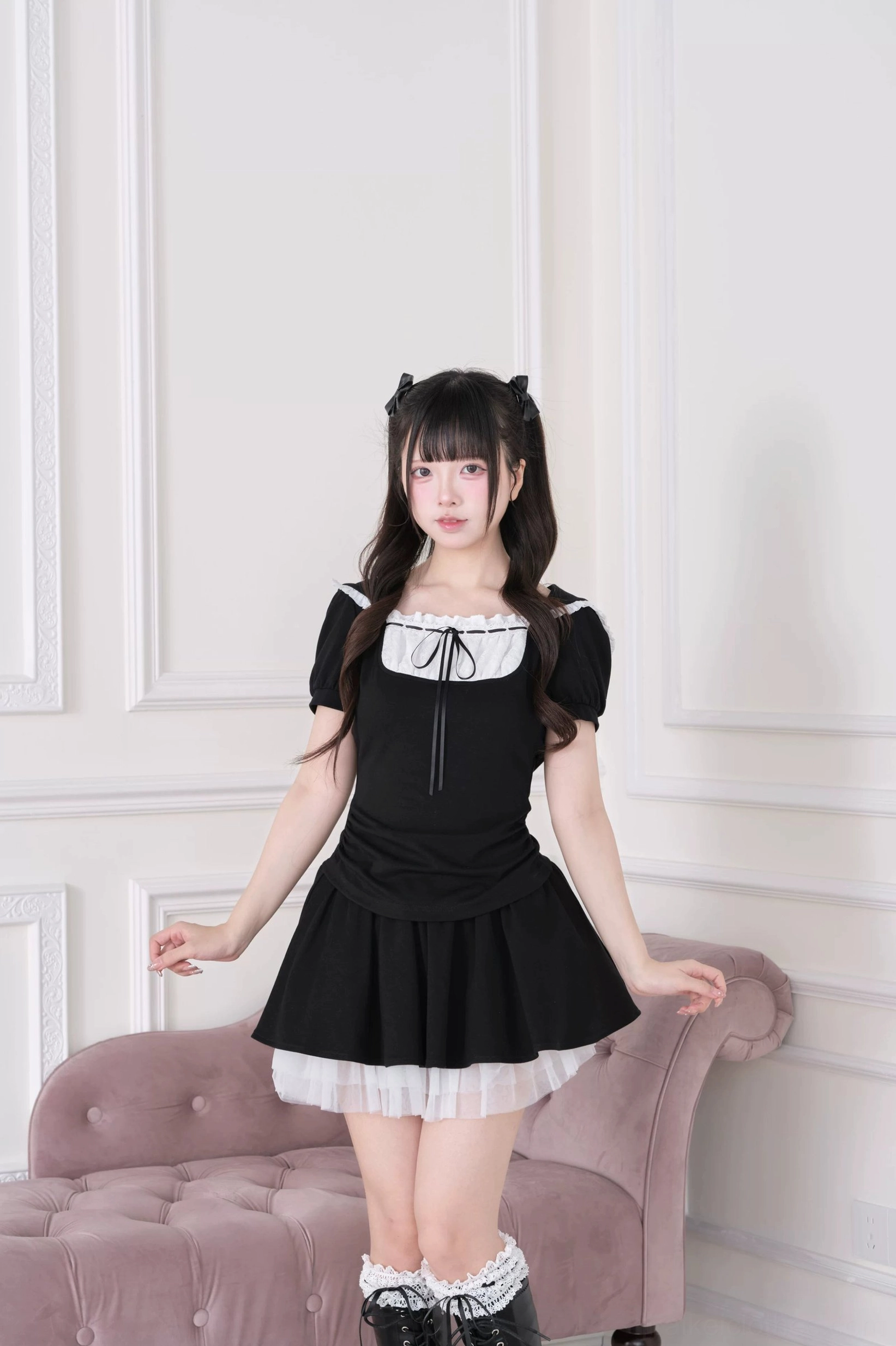 Black Jirai Kei two-piece tulle skirt and hoodie set back full body view with white tulle hem and lace-trimmed low ankle socks