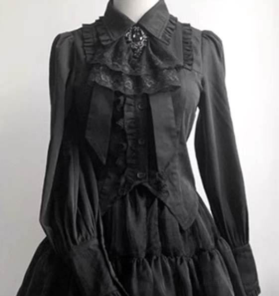 Black and white Jirai Kei Gothic Lolita blouse skirt set with adjustable waist drawstring