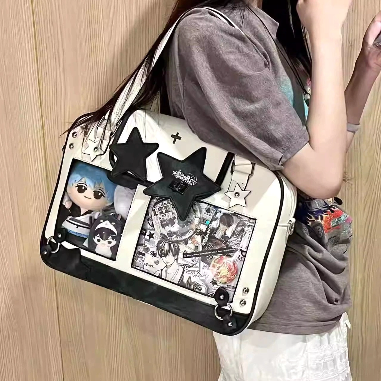 Black white star Jirai Kei itabag top handle crossbody chain strap versatile carrying options