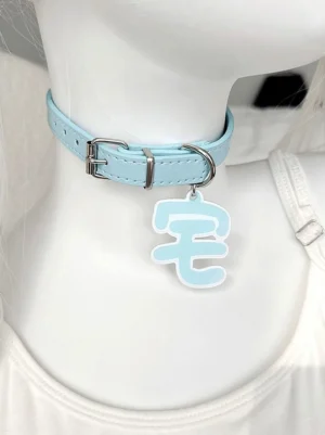 Blue pastel leather Otaku kanji choker with silver buckle and light blue pendant, front close-up view on blonde twin-tail mannequin, Japanese subculture fashion accessory