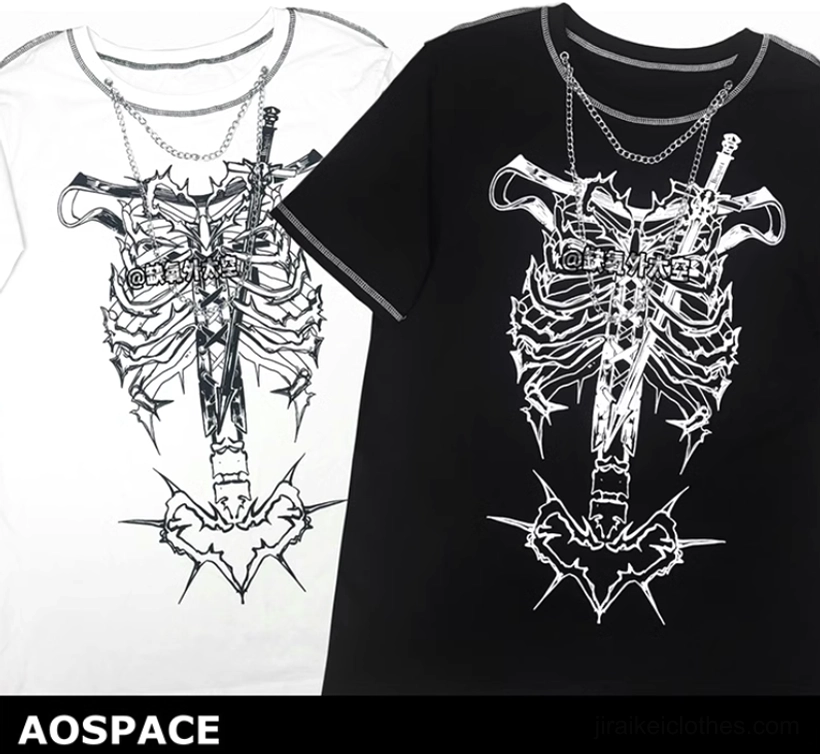 Black oversized gothic ribcage dagger T-shirt round neckline with chain collar detail front view close-up
