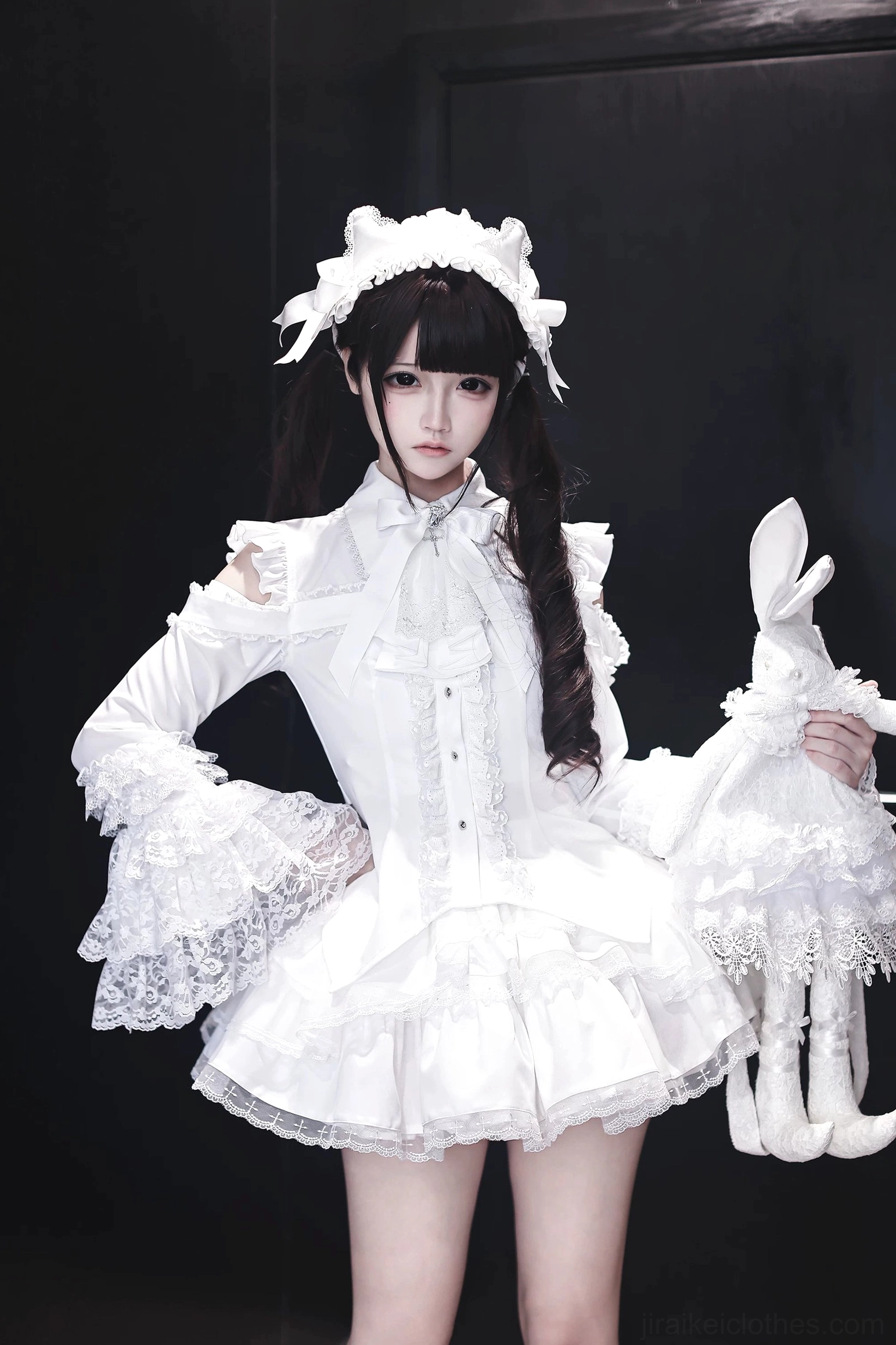 Hime sleeve blouse and lace skirt hand wash delicate care maintenance preservation instructions detail