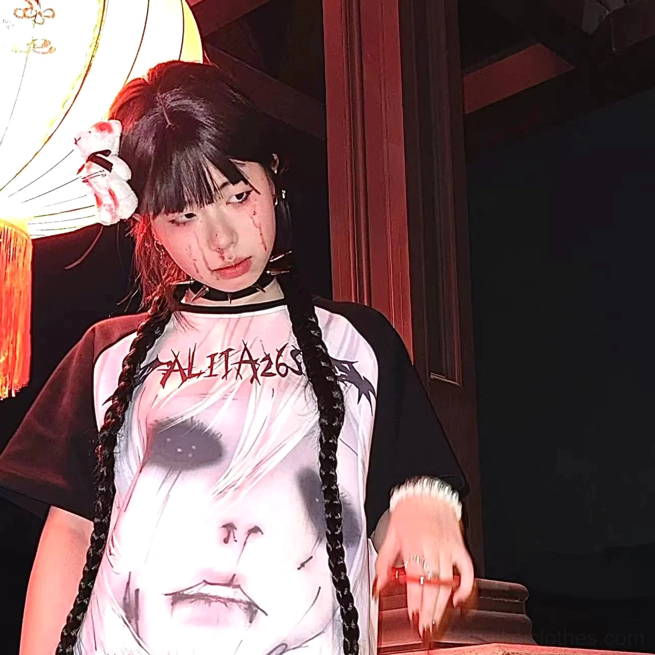 Jirai Kei anime raglan T-shirt with black contrast sleeves worn with punk accessories and alternative fashion elements