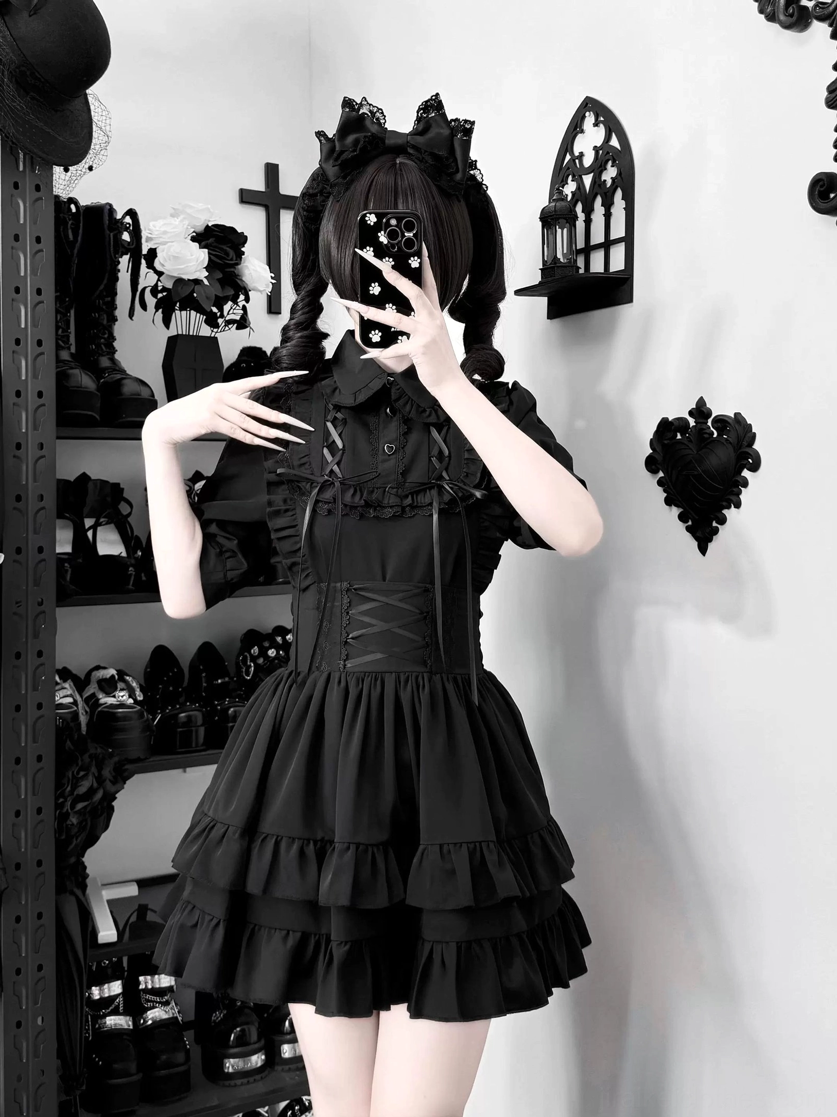Black Jirai Kei blouse and tiered ruffle skirt set front view - girl wearing gothic lolita outfit with twin cat ear ponytails