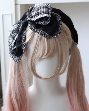 Black plaid gingham bow beret jirai kei lolita hat right front three-quarter view layered bow design